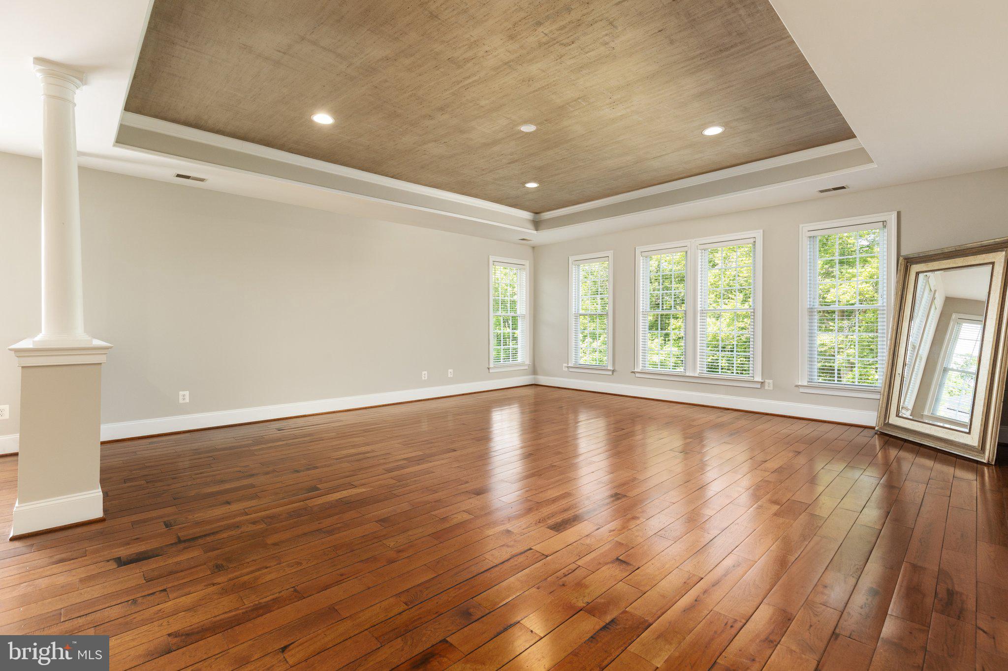 18898 Shropshire Ct