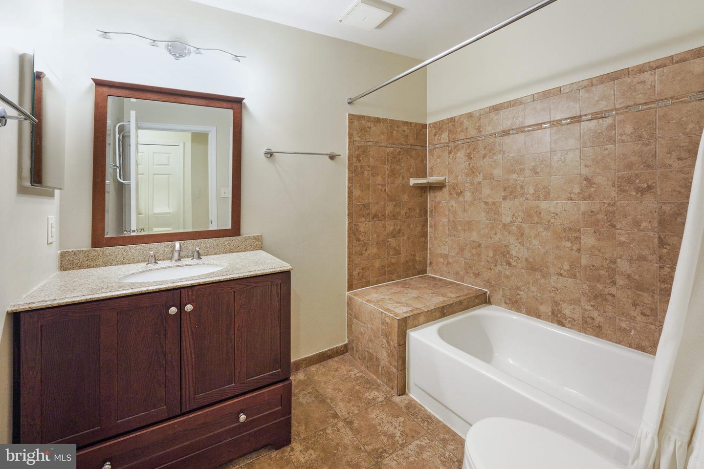 20578 Snowshoe SQUARE Unit: 101