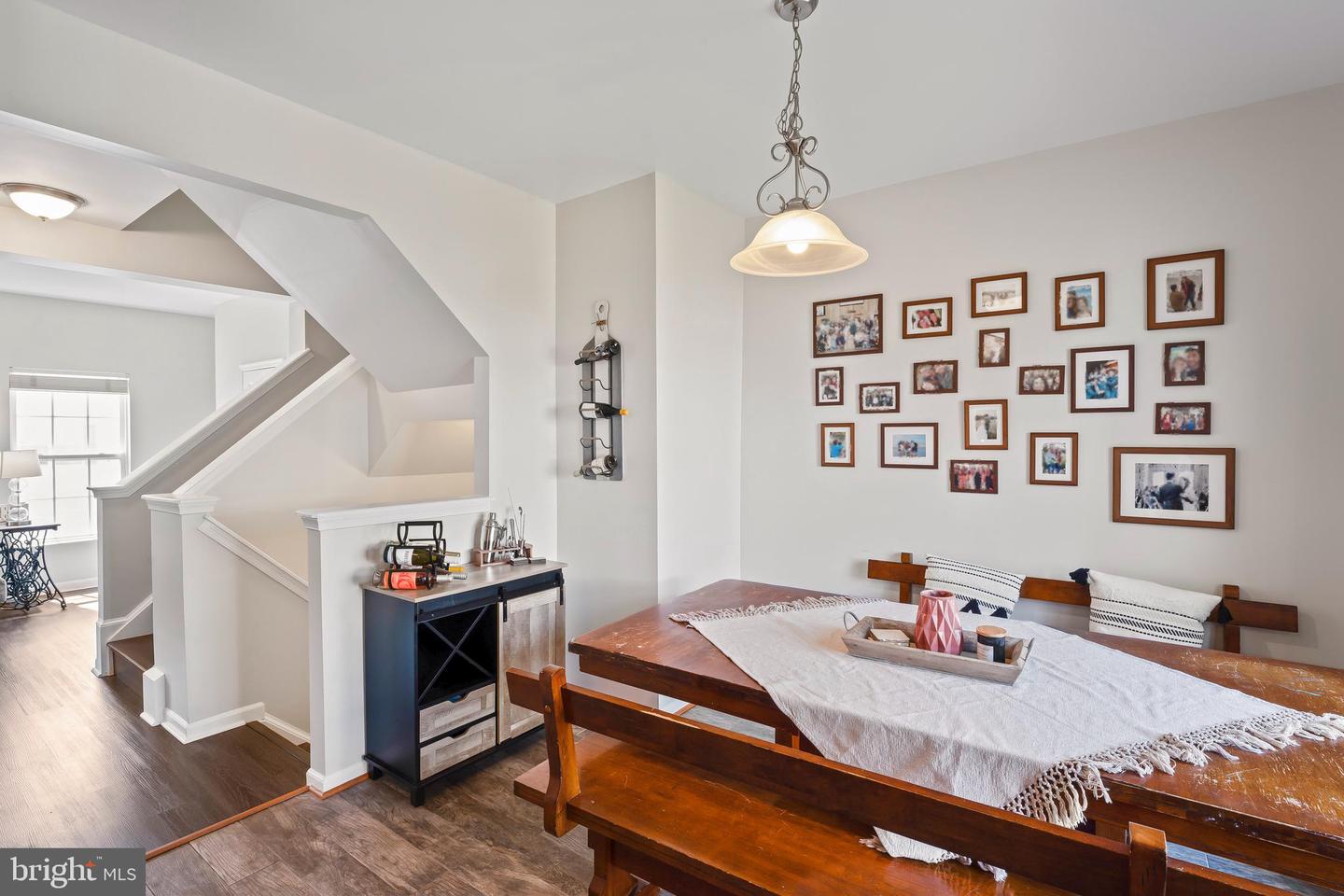 25403 Lisa TERRACE