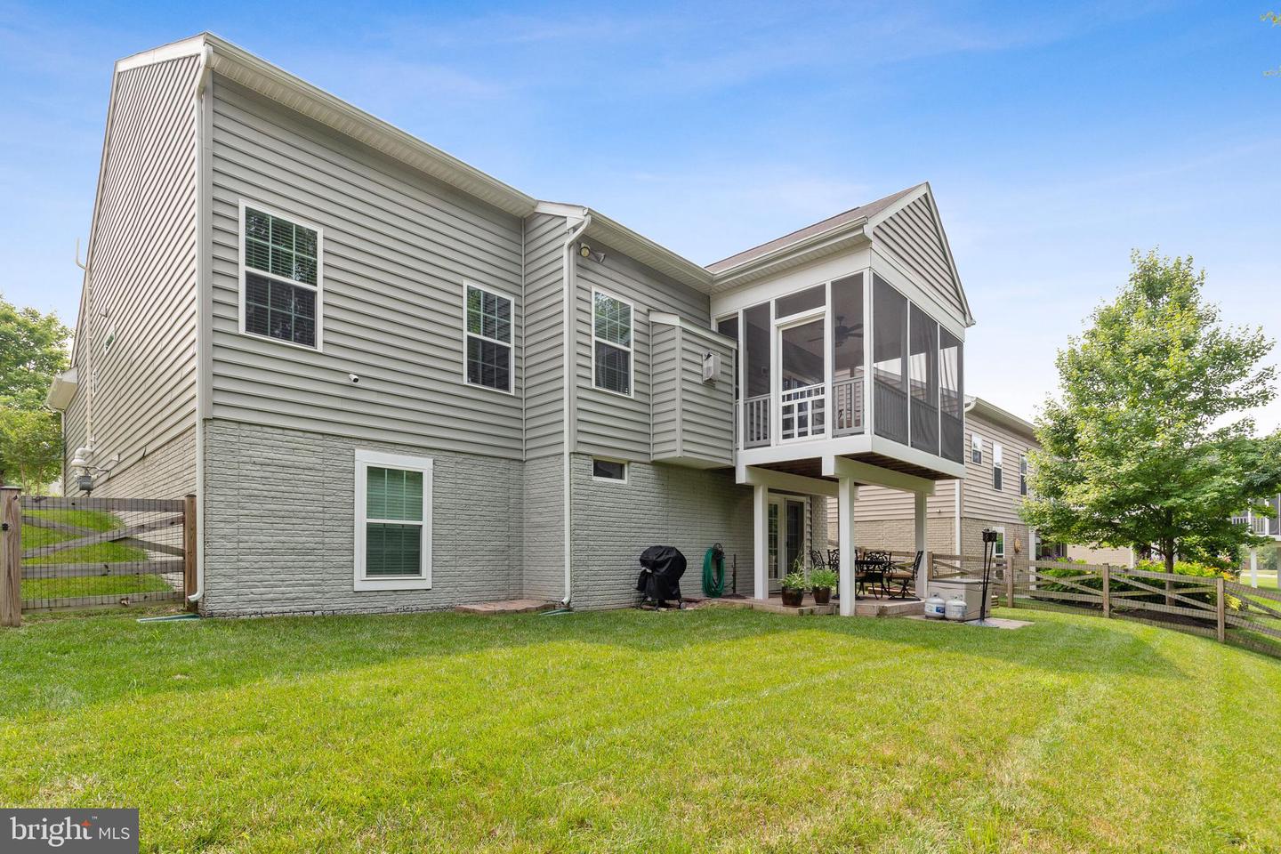 25721 Arborshade Pass PLACE