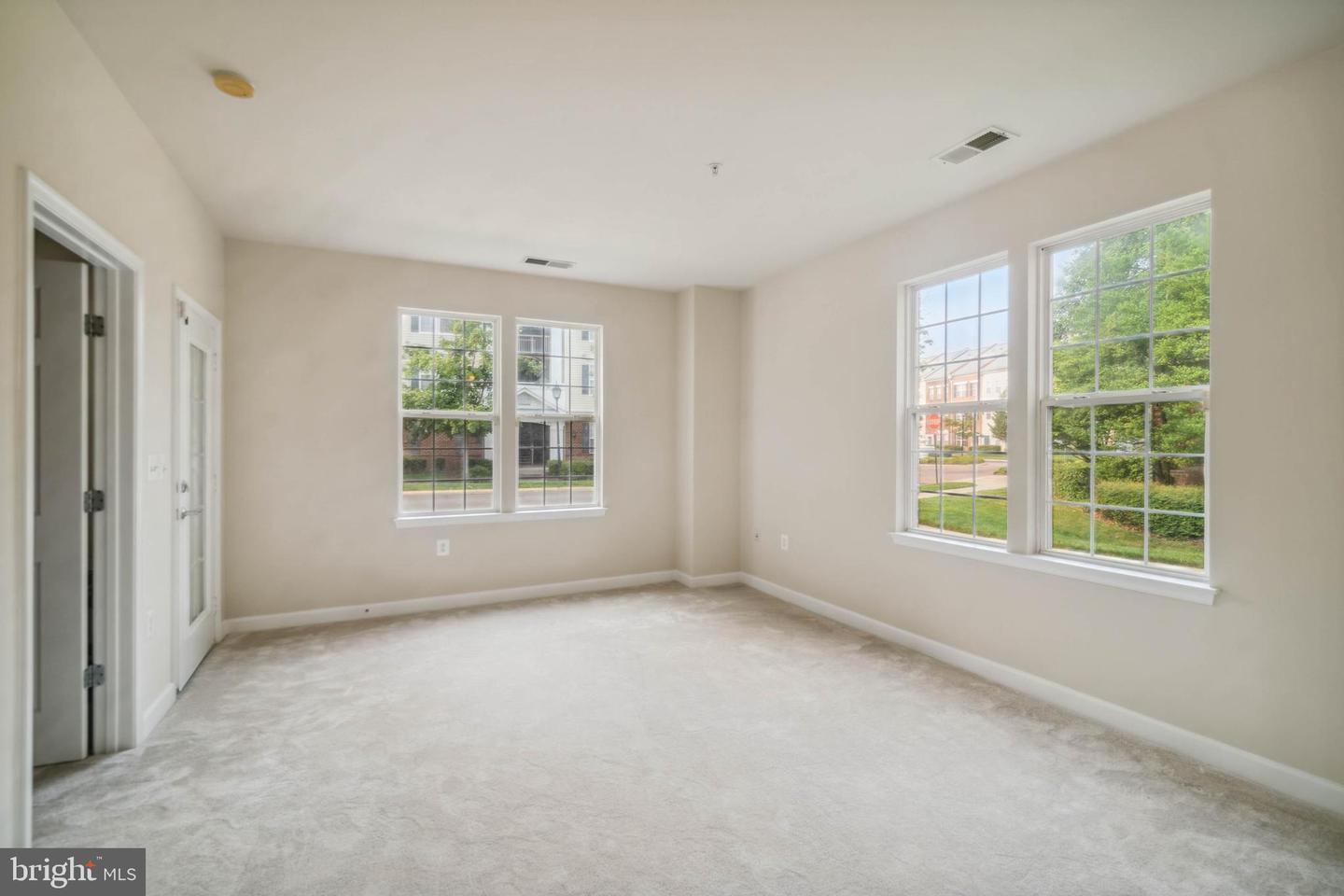 42432 Hollyhock TERRACE Unit: 104