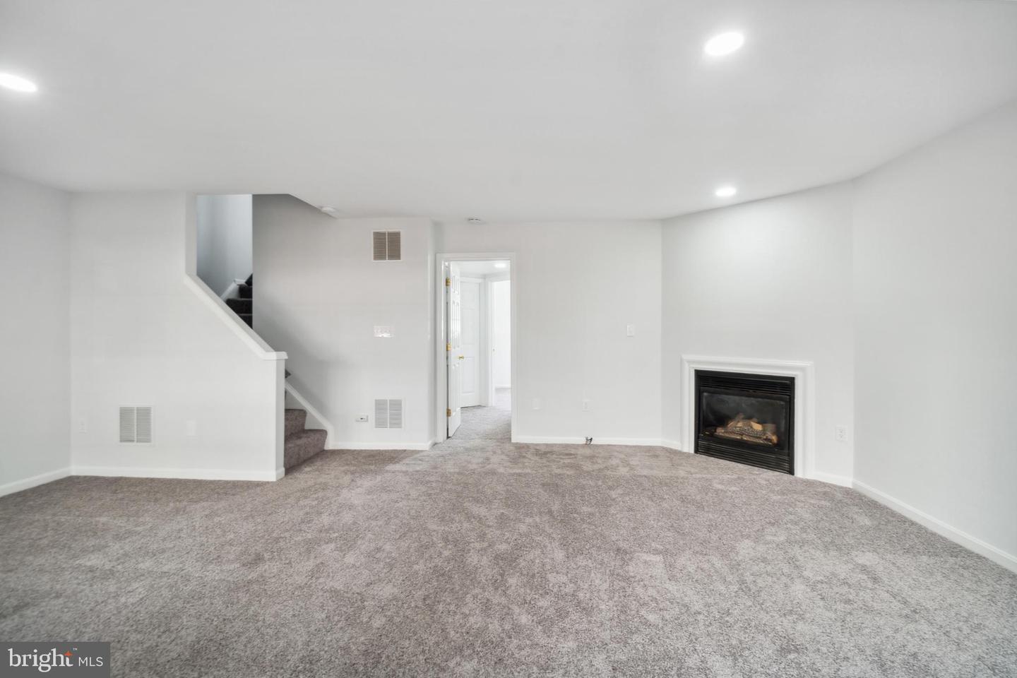 47344 Mountain Falls TERRACE