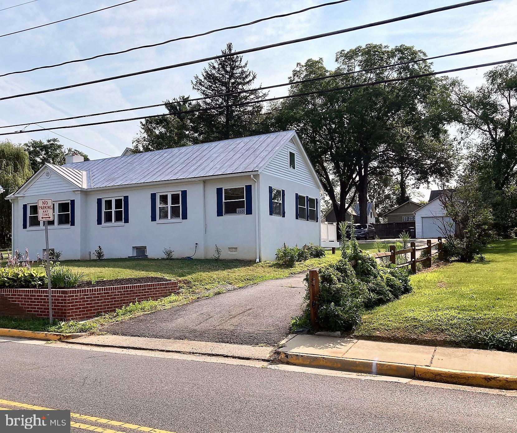 150 N Hatcher AVENUE