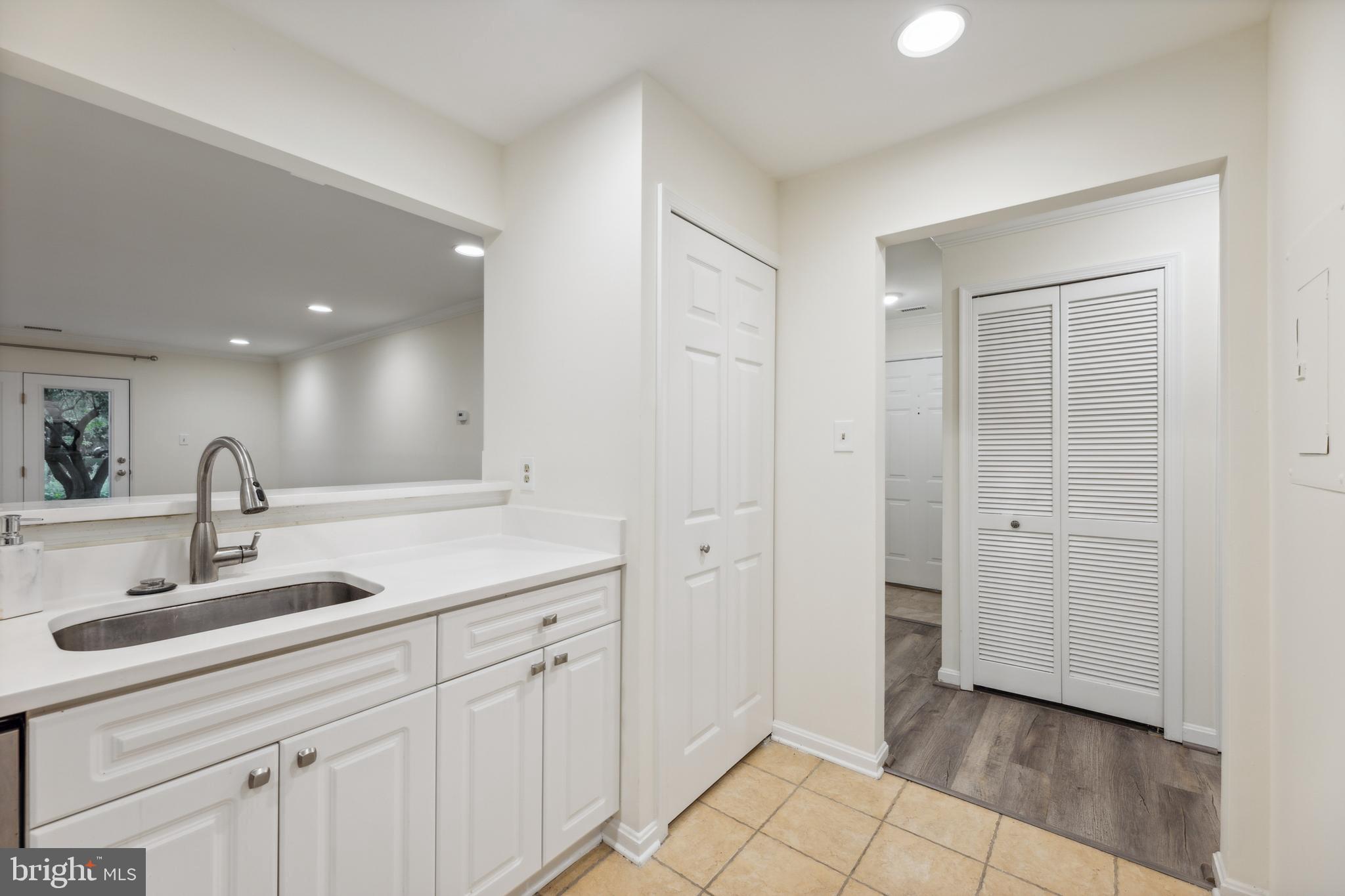 20604 Cornstalk TERRACE Unit: 101