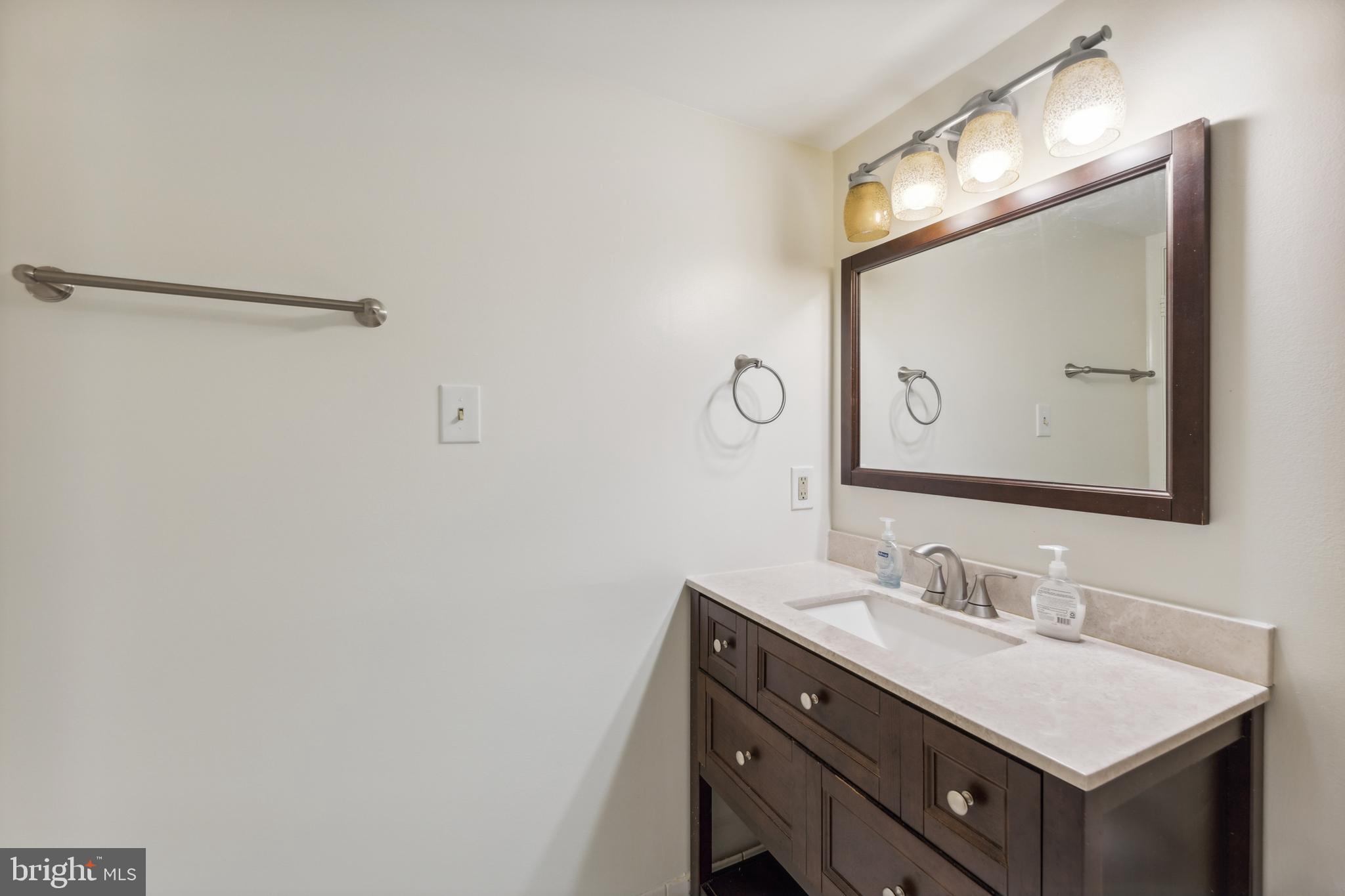 20604 Cornstalk TERRACE Unit: 101