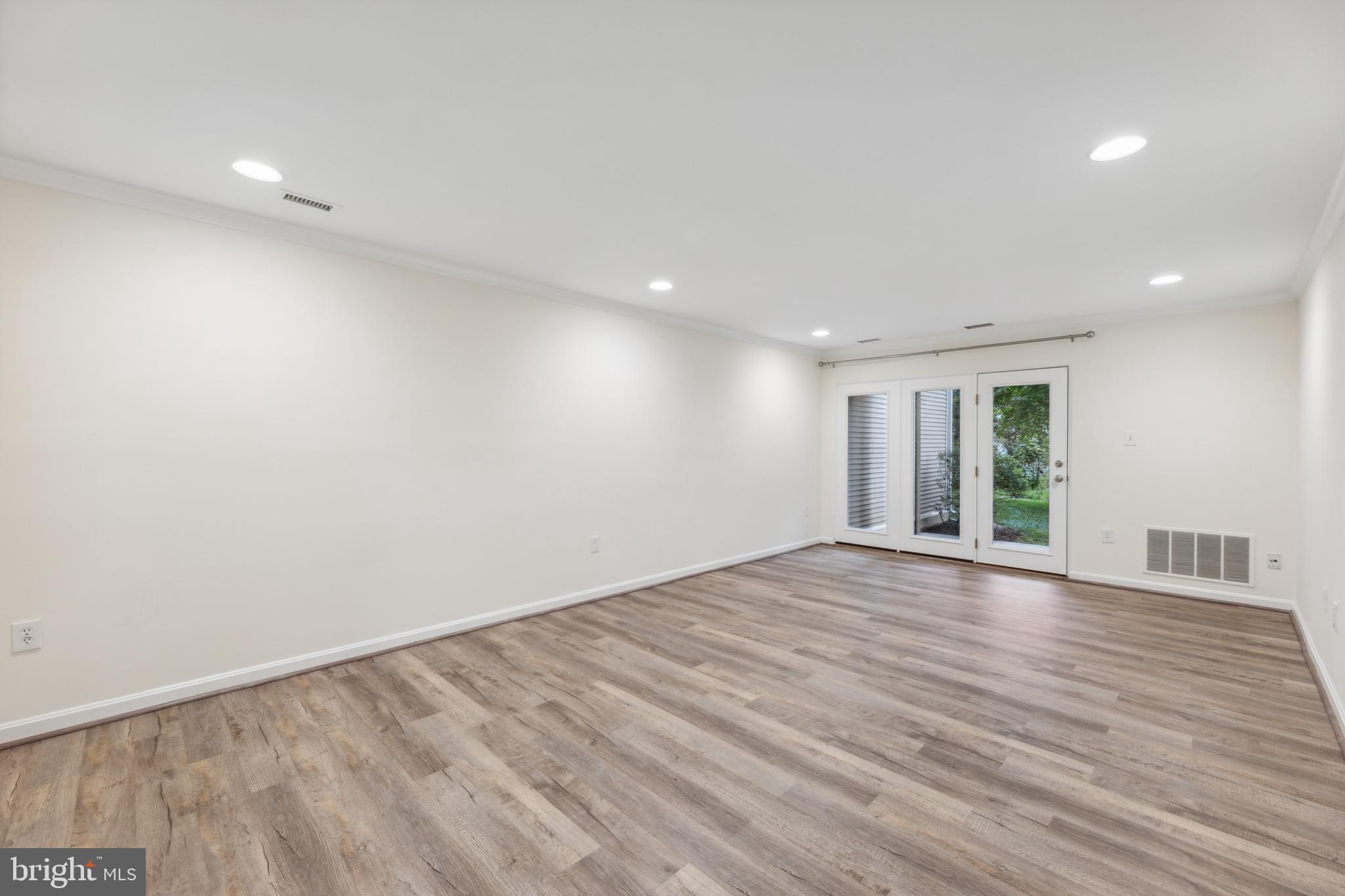 20604 Cornstalk TERRACE Unit: 101