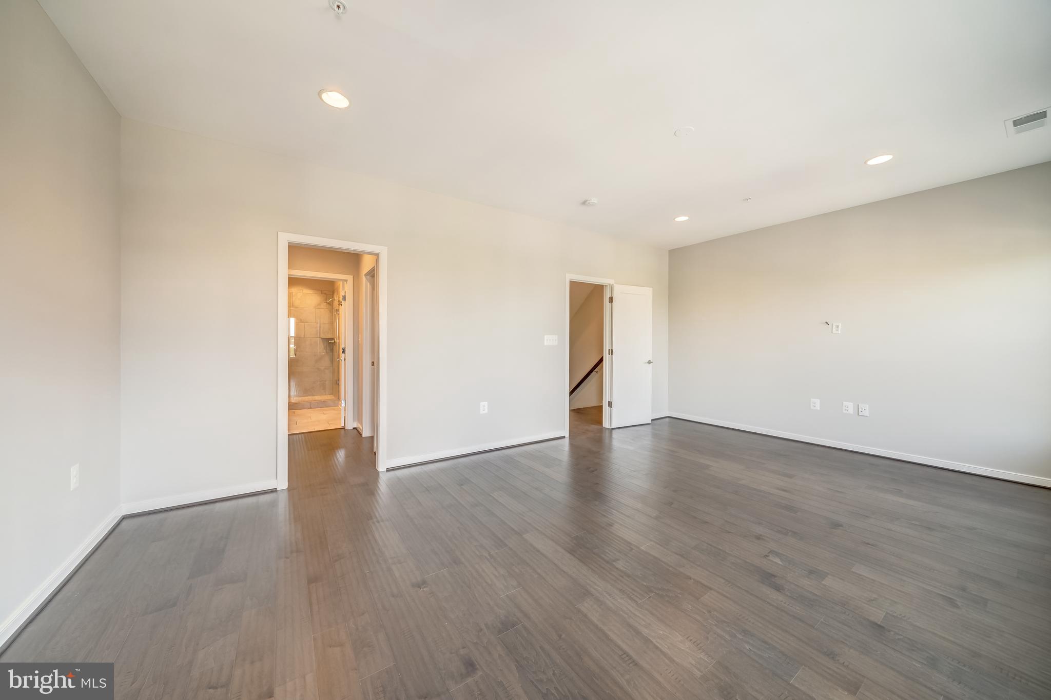 22883 Ember Brook CIRCLE
