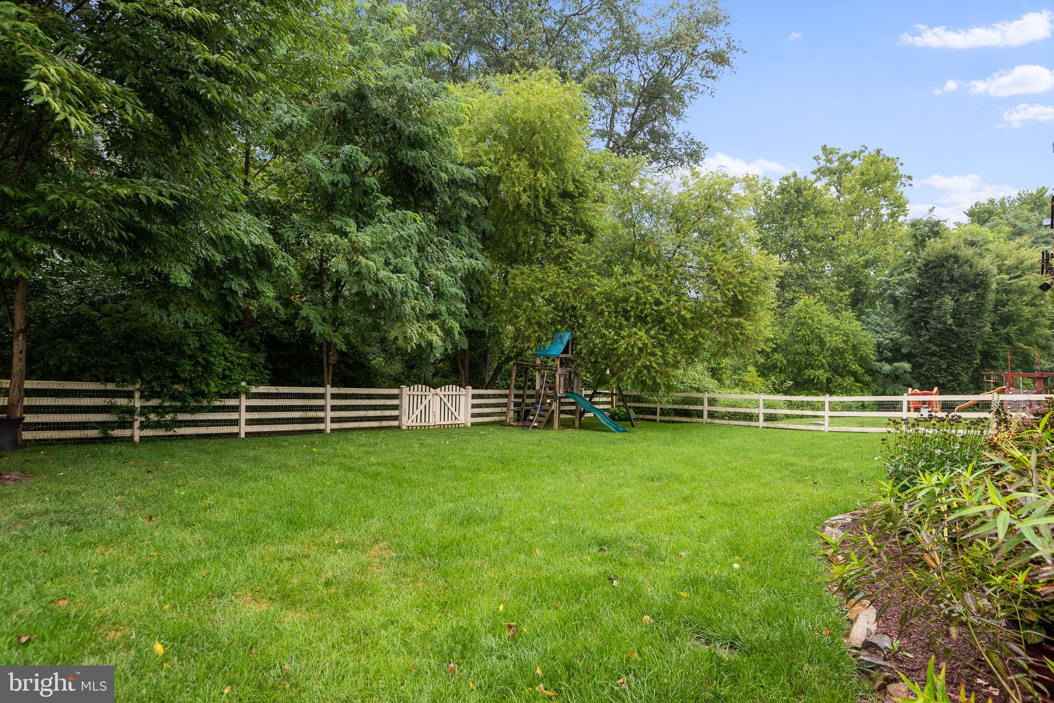 16798 Evening Star DRIVE