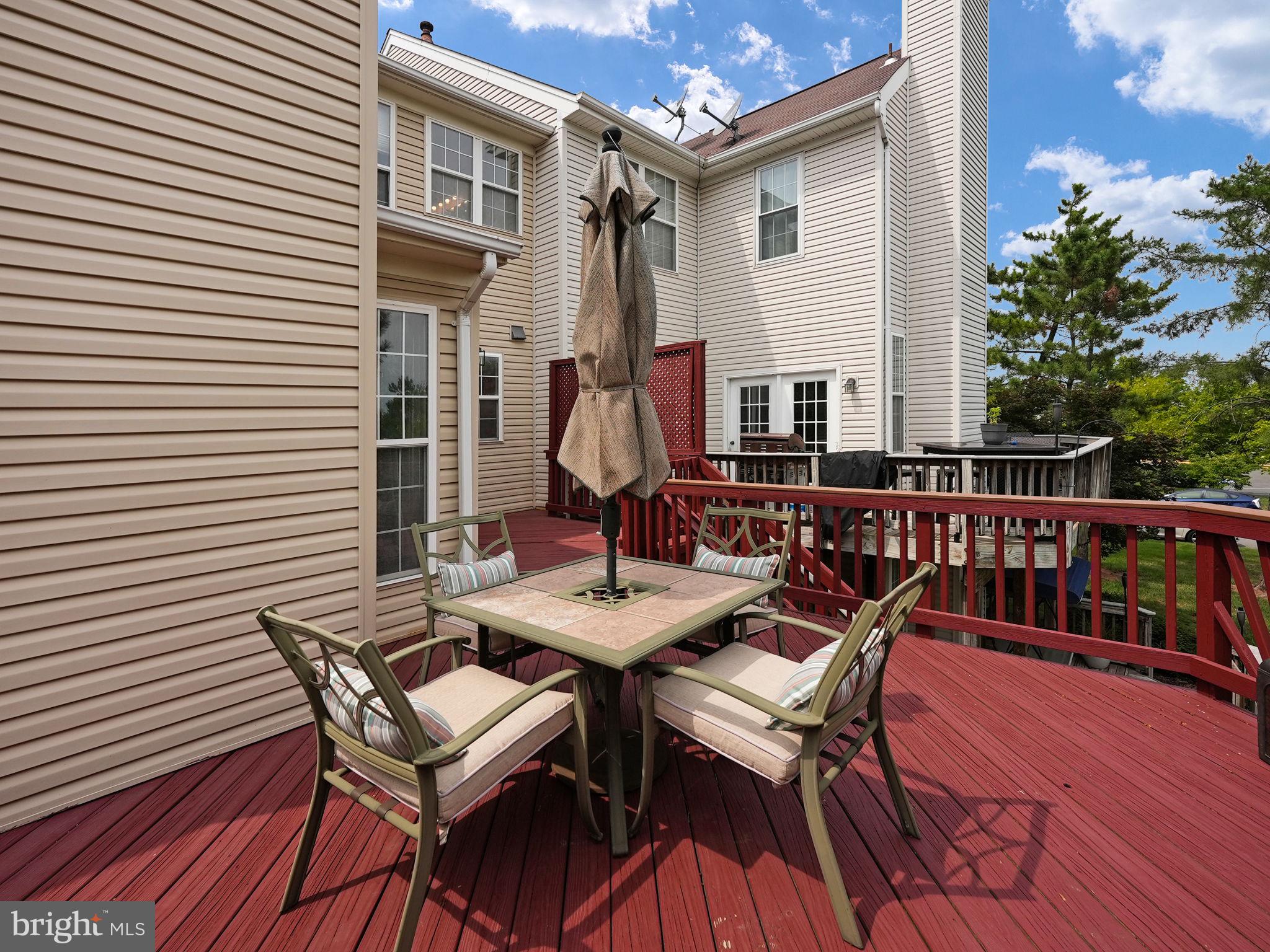 44032 Rising Sun TERRACE