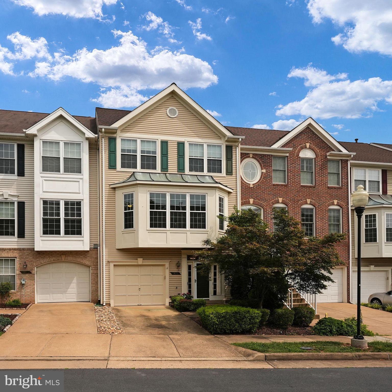 44032 Rising Sun TERRACE