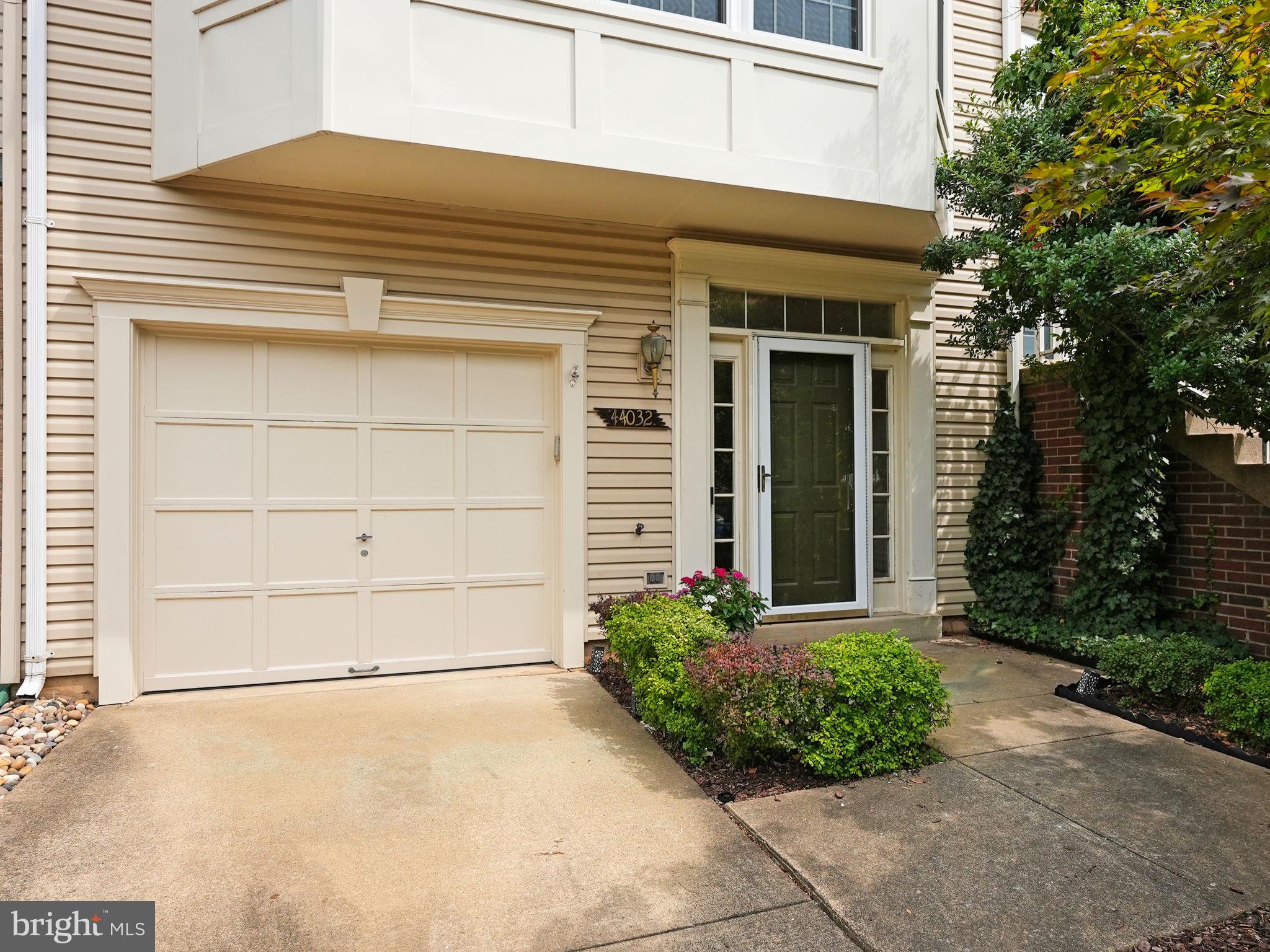 44032 Rising Sun TERRACE