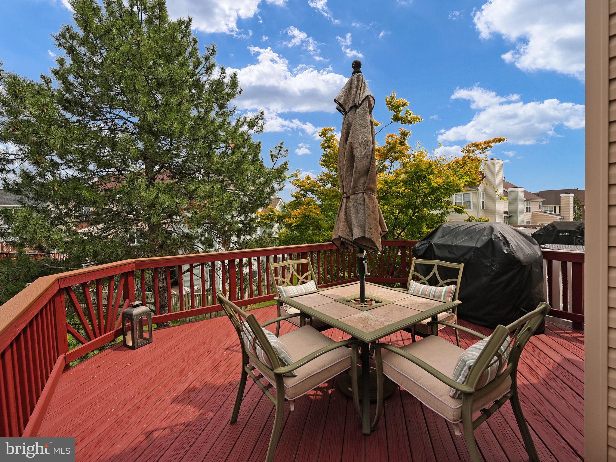 44032 Rising Sun TERRACE