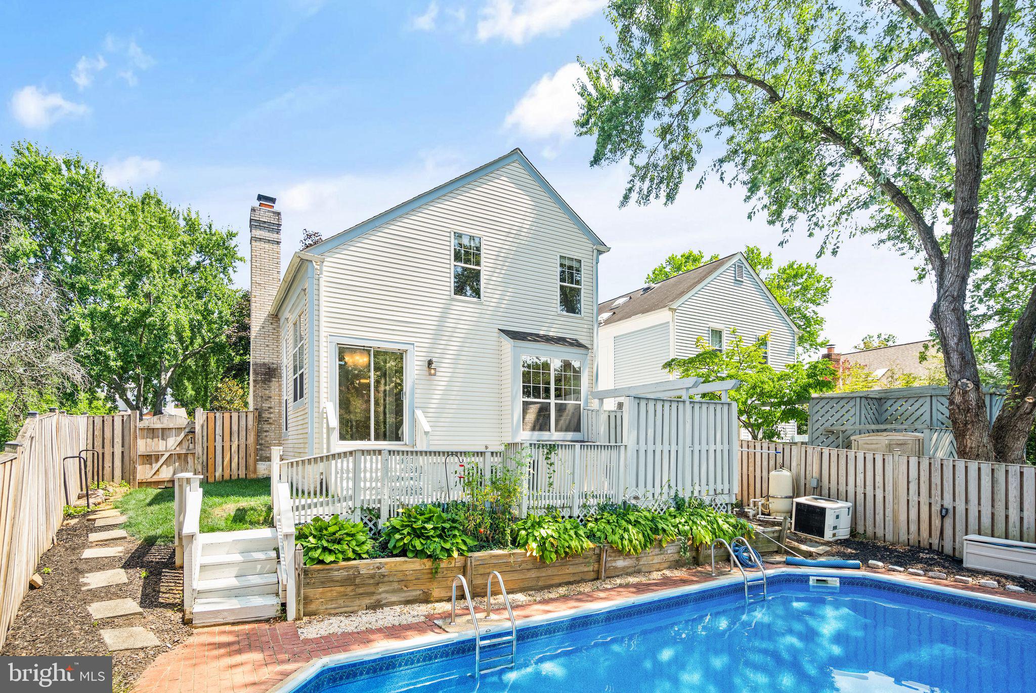 15 Fenton Wood DRIVE
