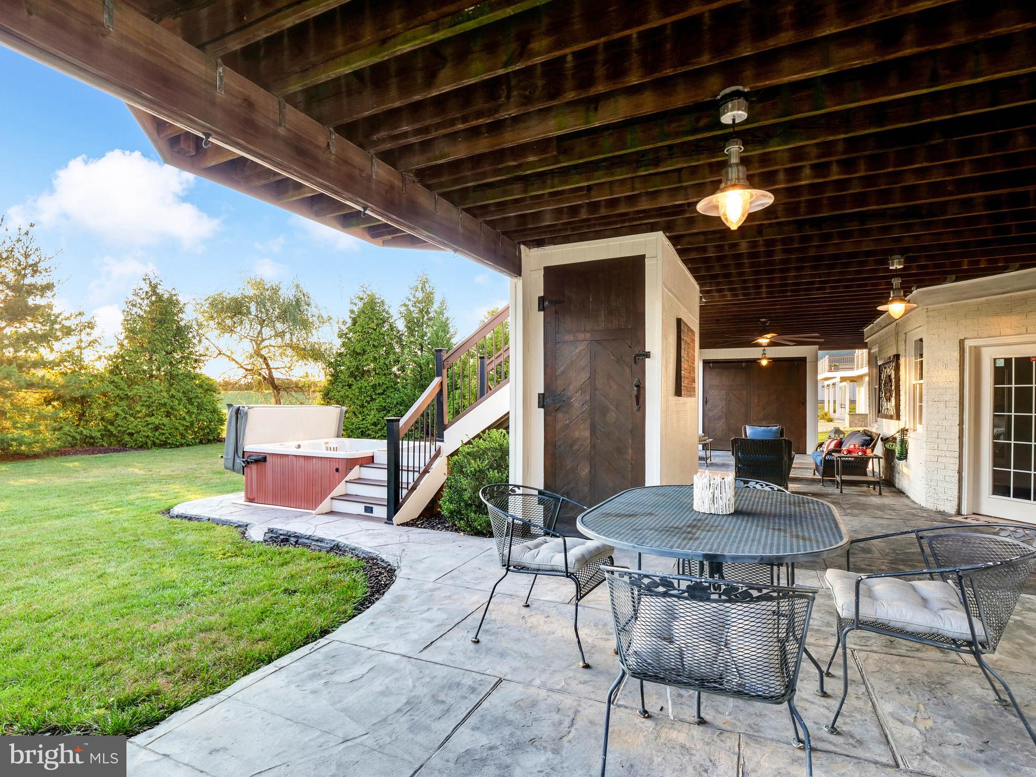 22079 Auction Barn DRIVE