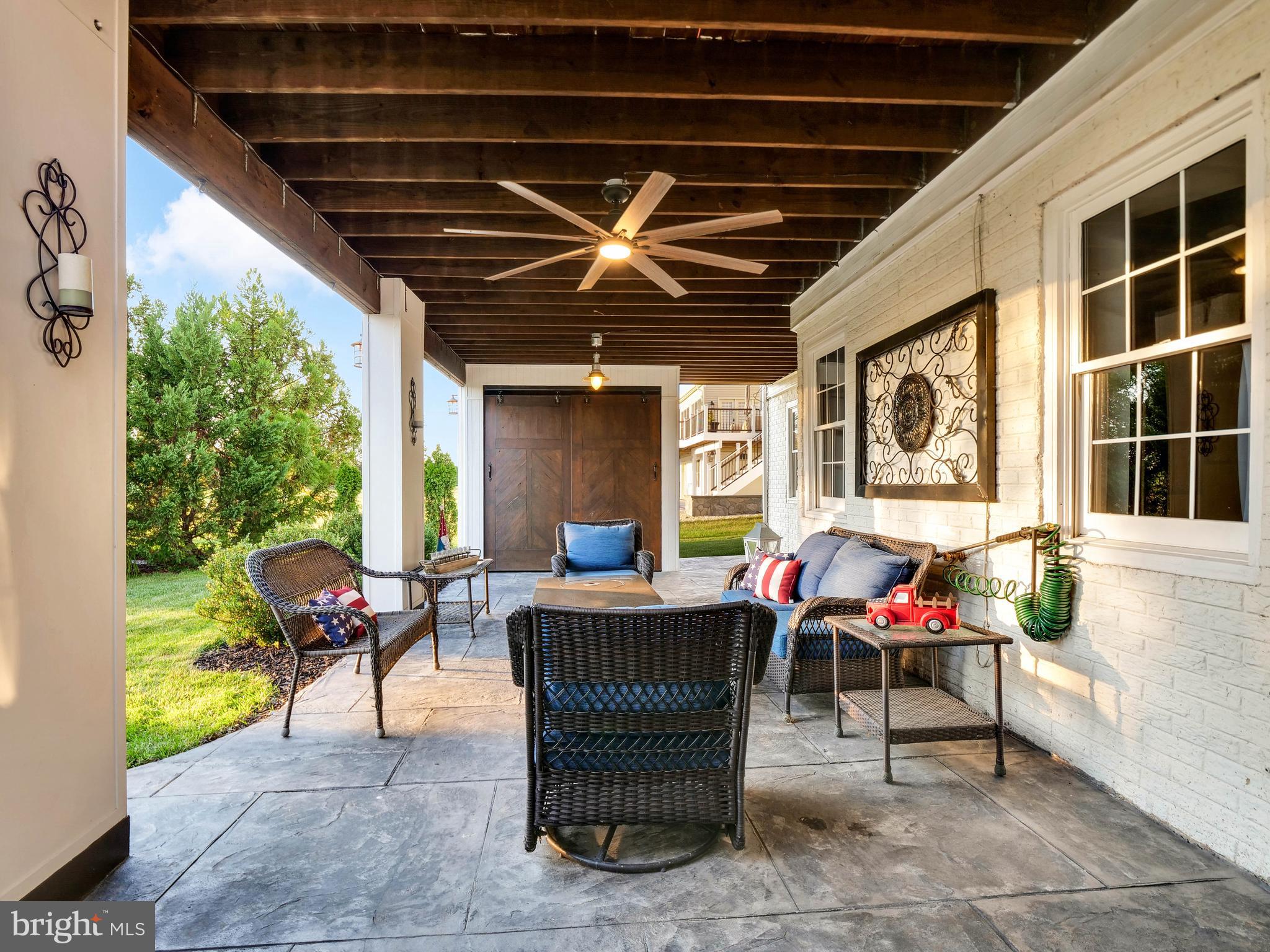 22079 Auction Barn DRIVE