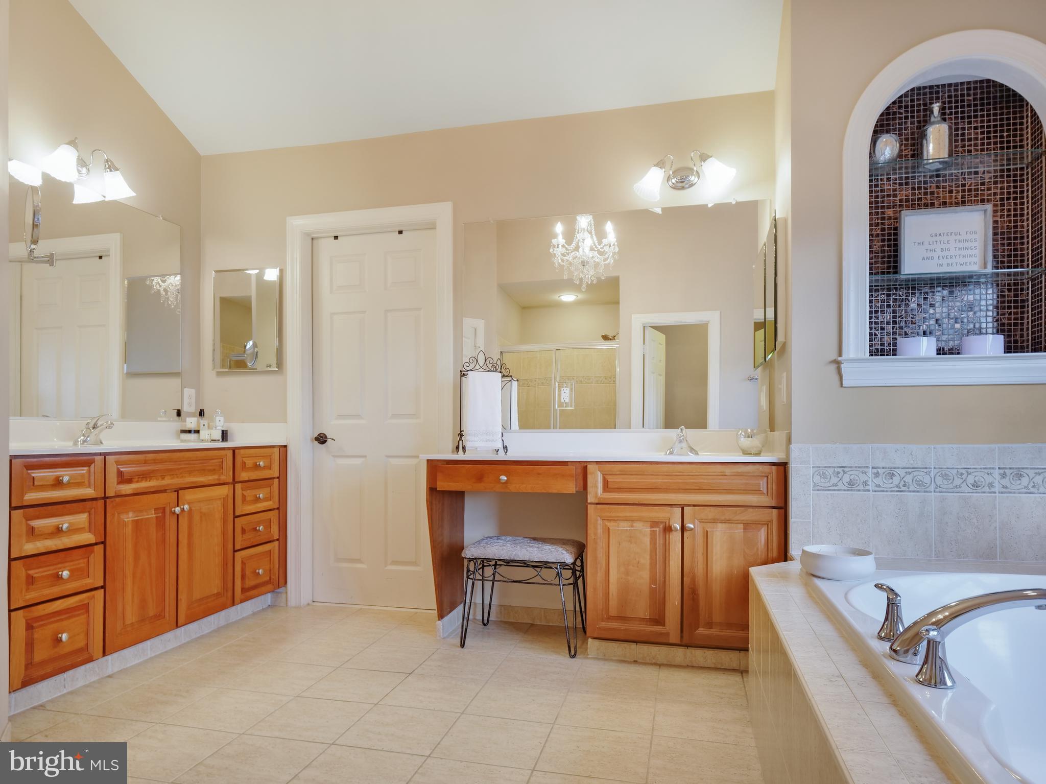 22079 Auction Barn DRIVE
