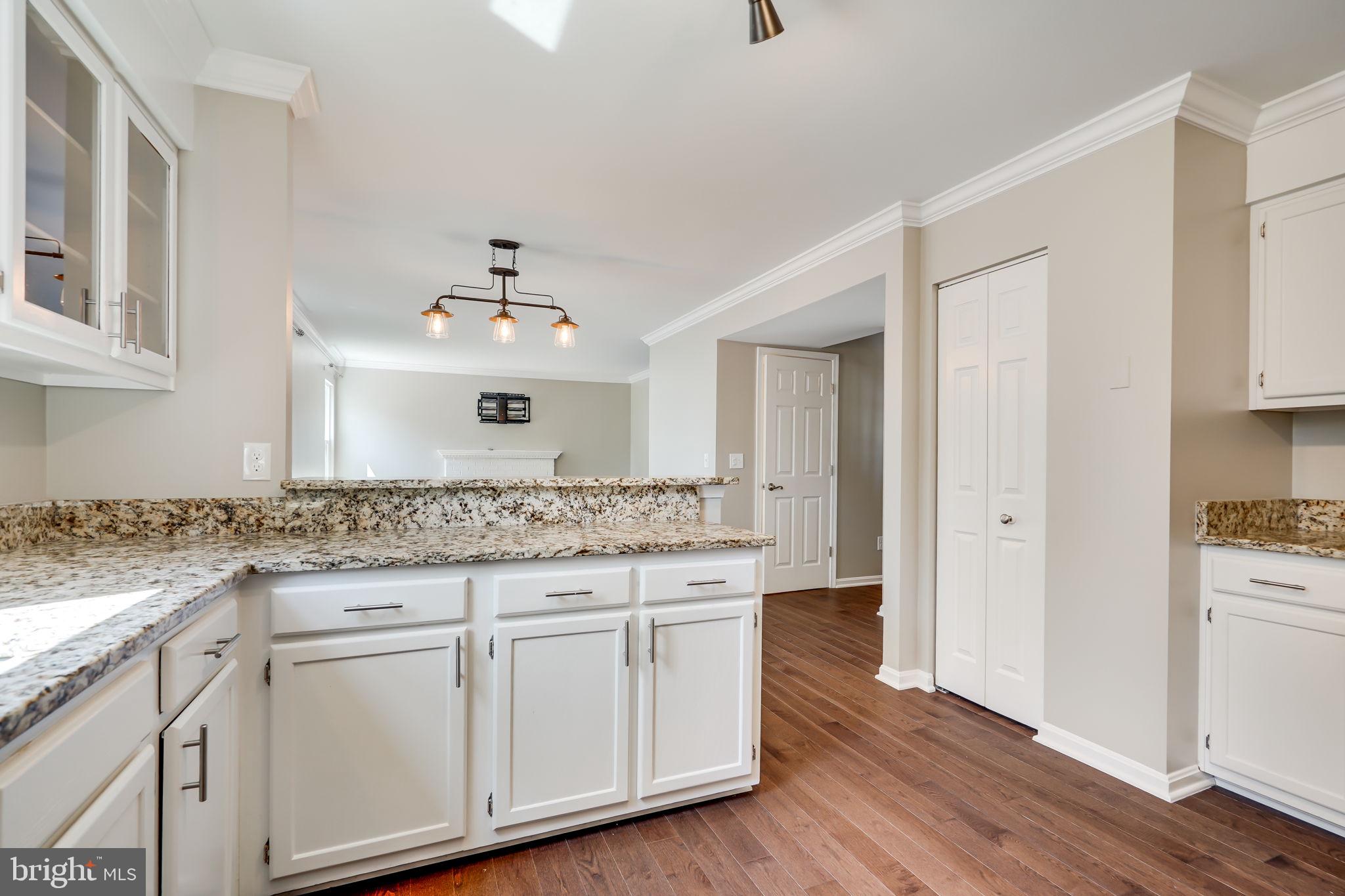 211 Foxborough DRIVE SW