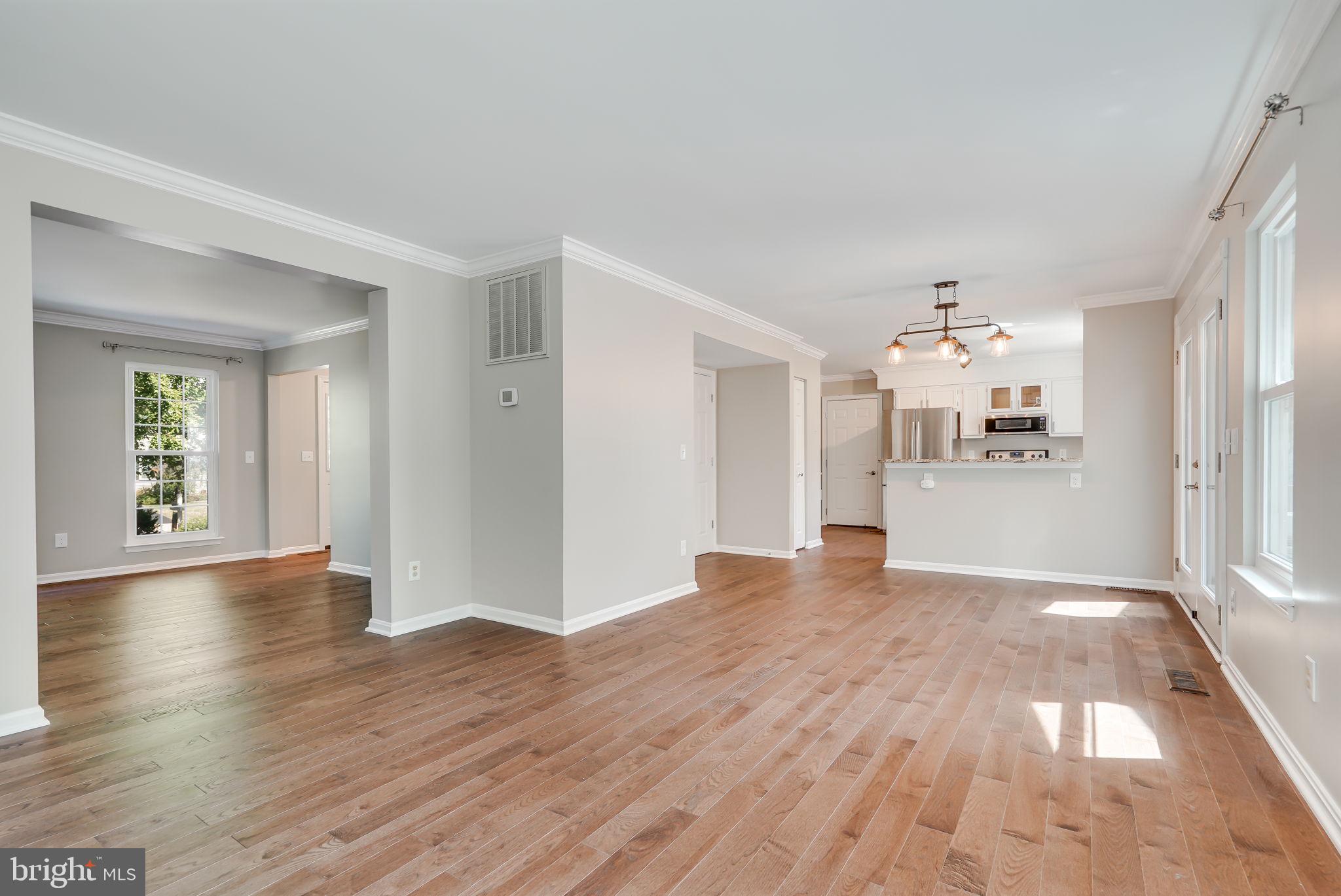 211 Foxborough DRIVE SW