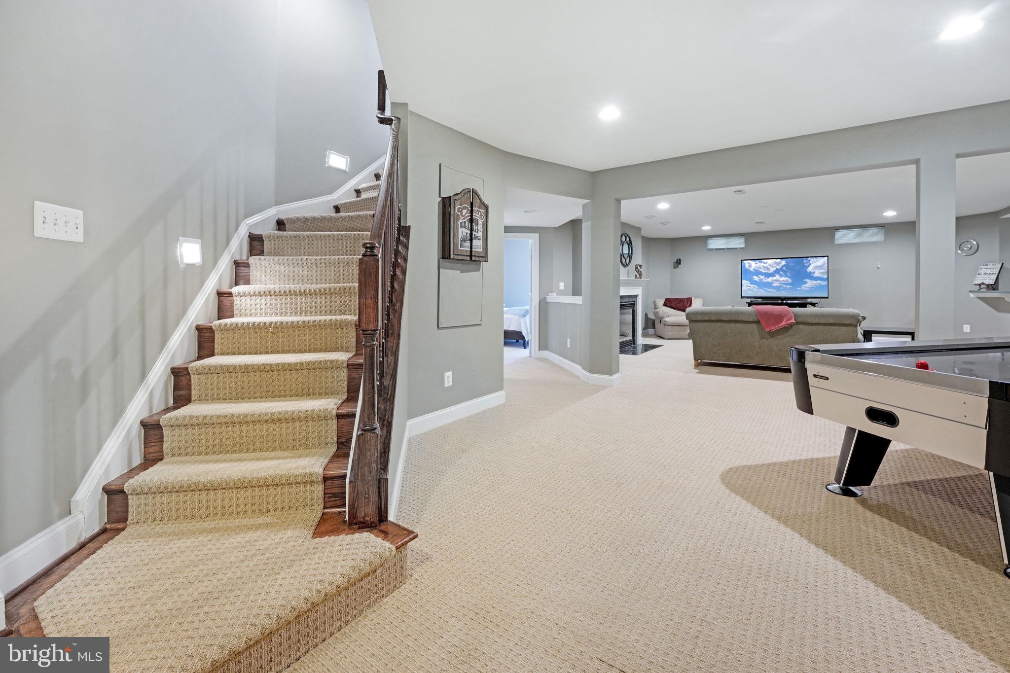 42824 Heritage Oak COURT