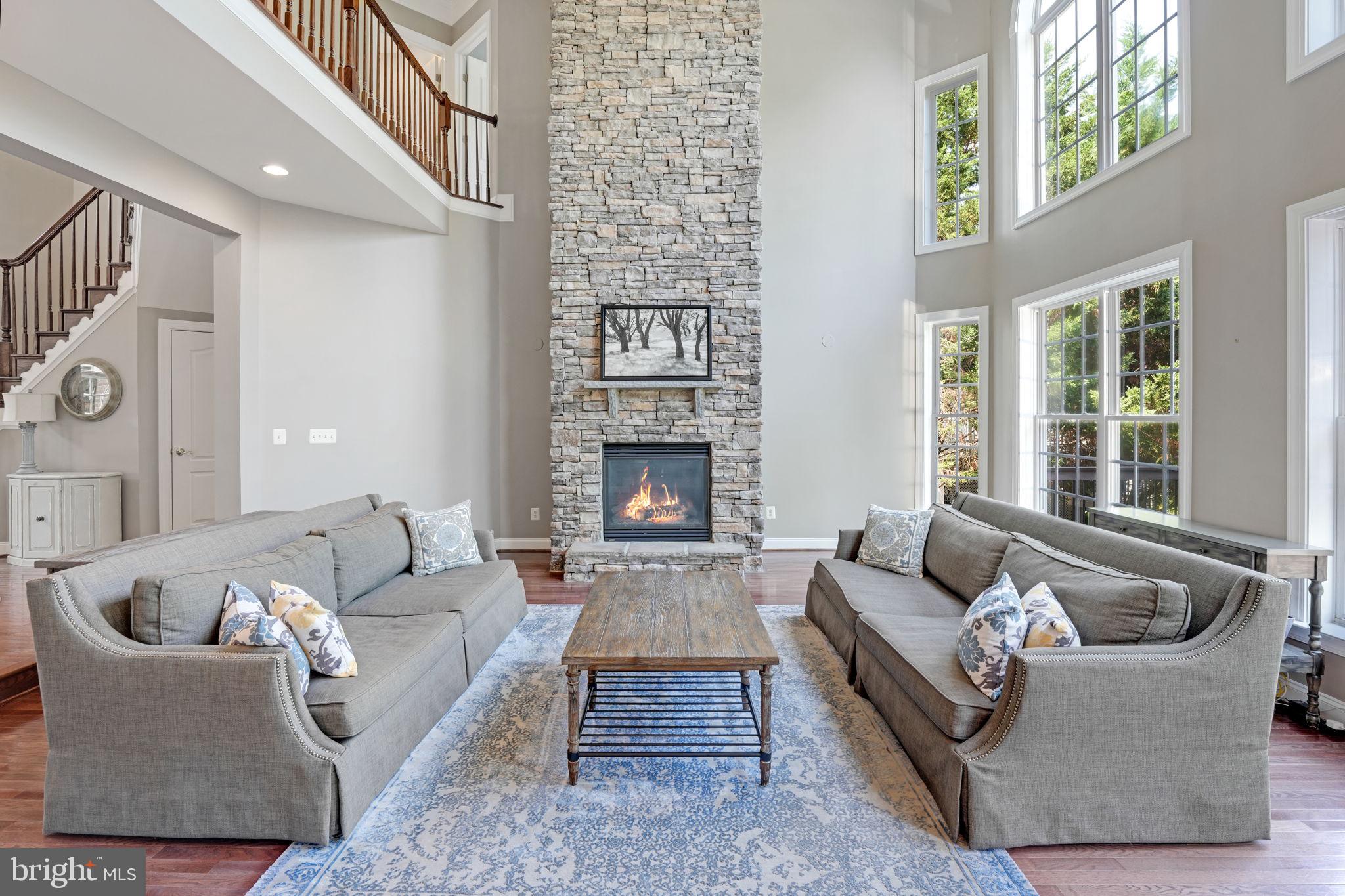 42824 Heritage Oak COURT