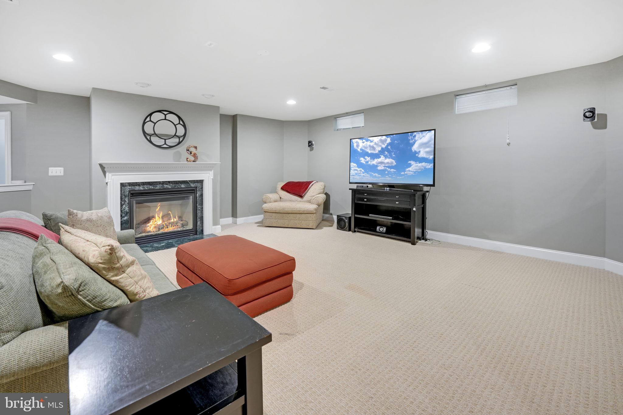 42824 Heritage Oak COURT