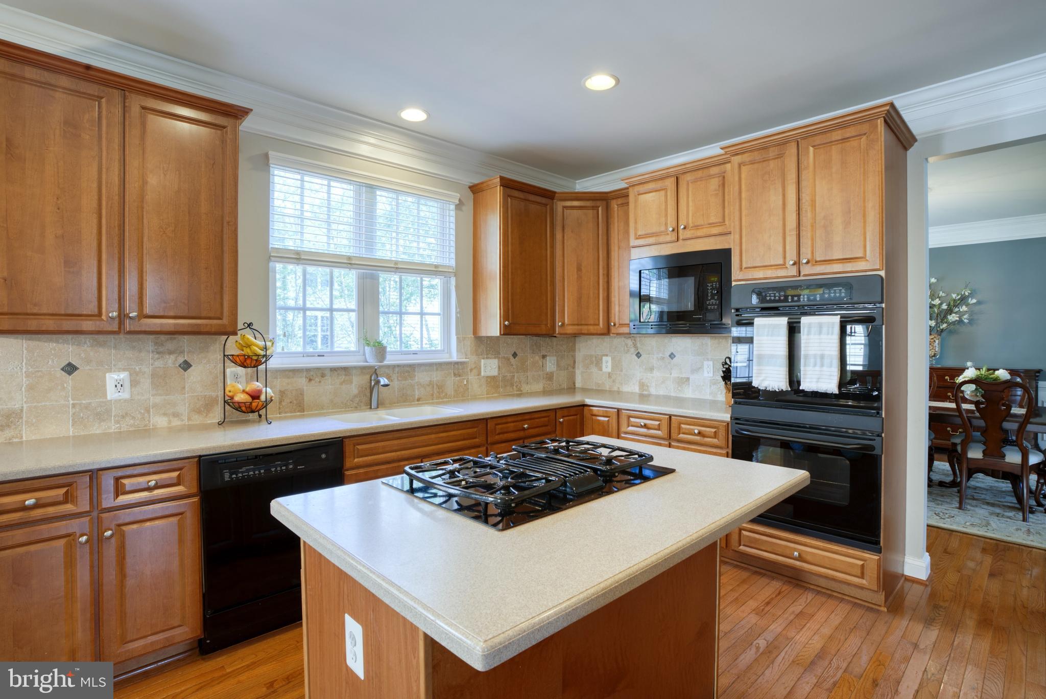 24770 Wind River DRIVE