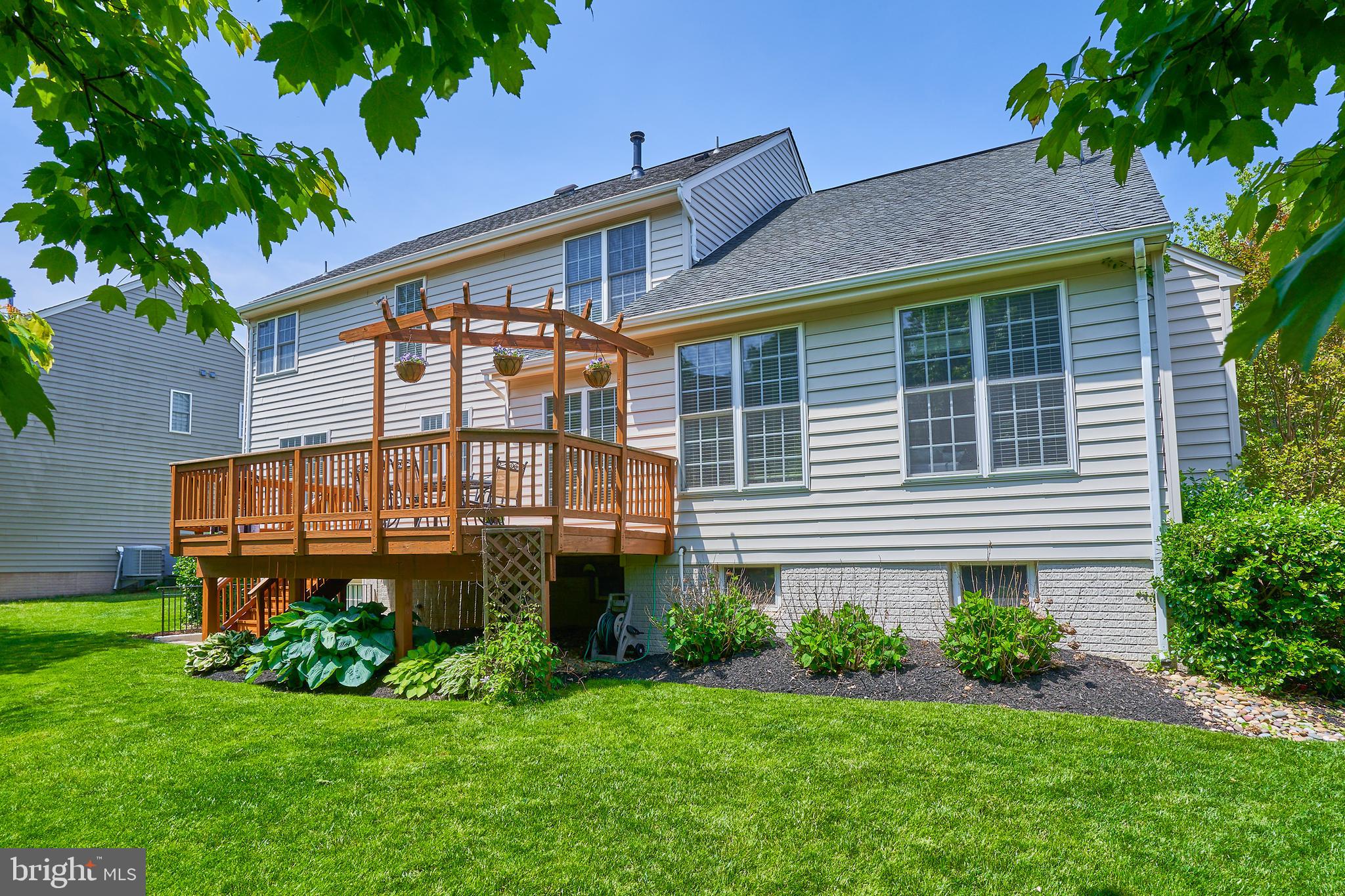 24770 Wind River DRIVE