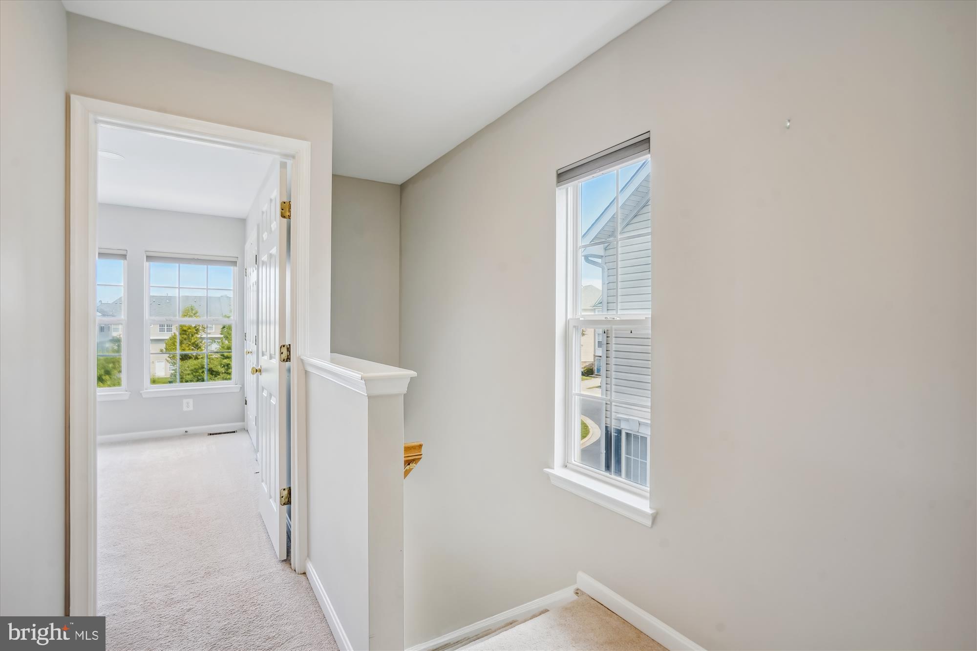 23076 Fontwell SQUARE