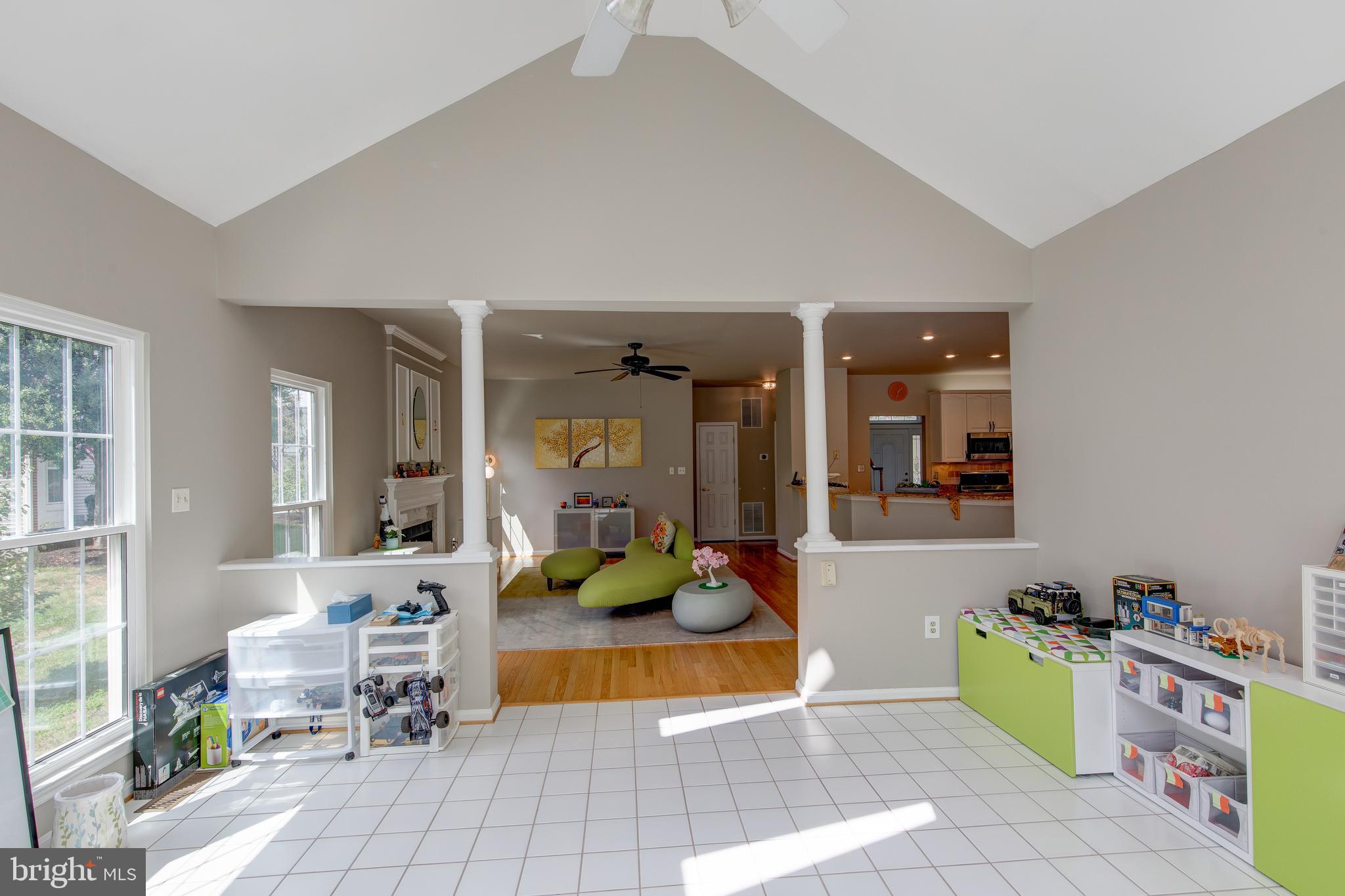 21420 Alum Creek COURT