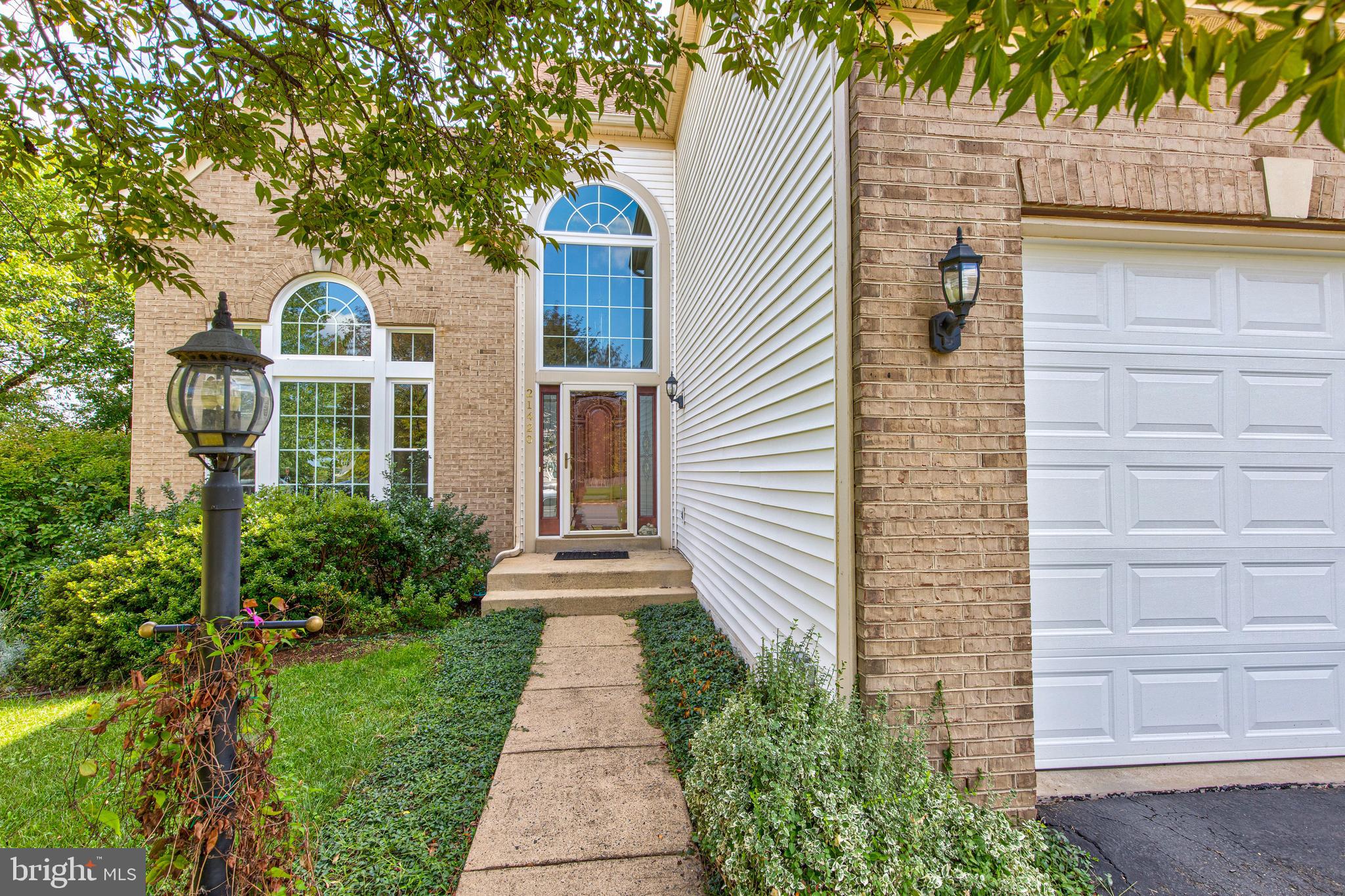 21420 Alum Creek COURT