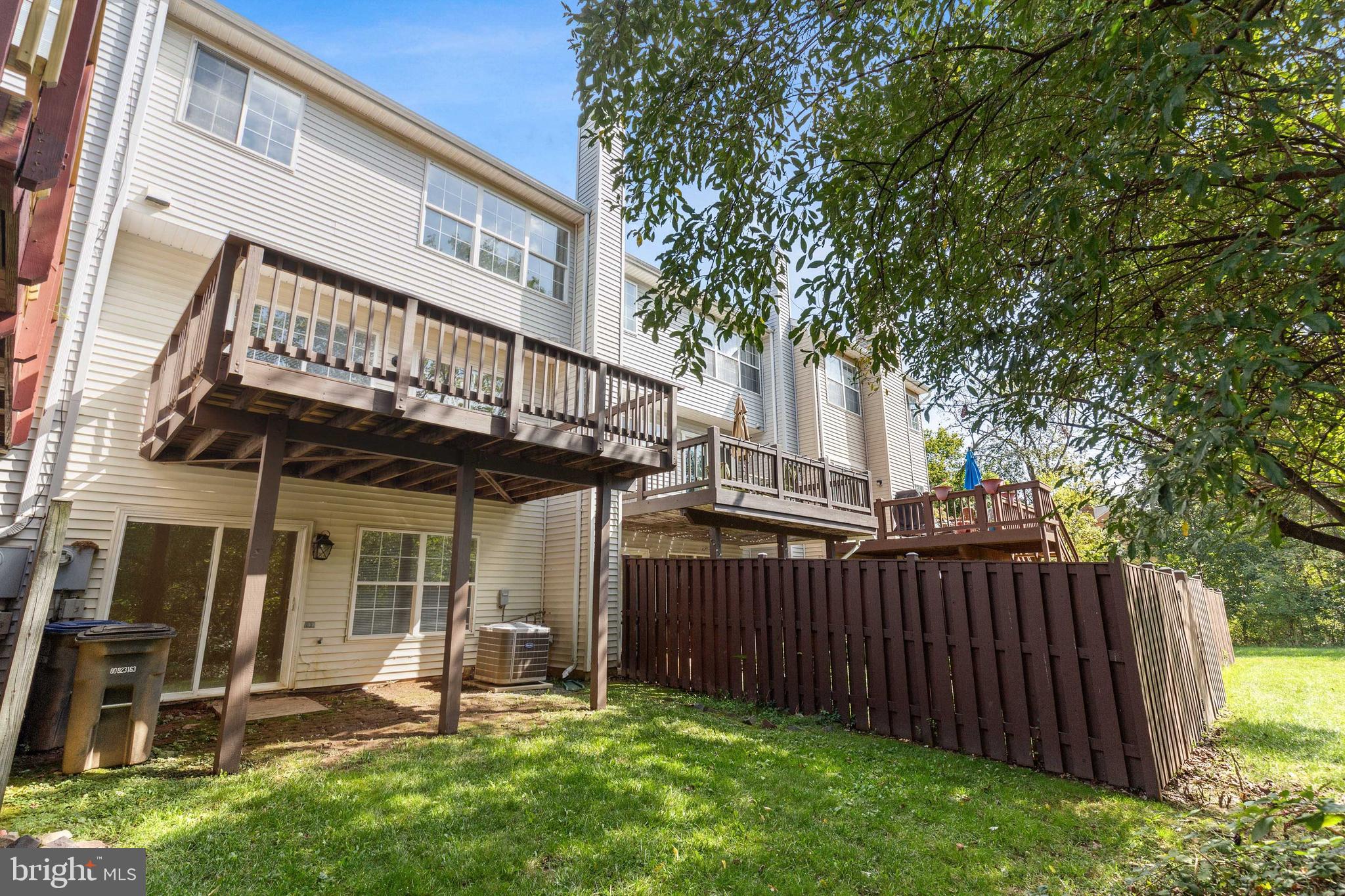 20397 Volley TERRACE