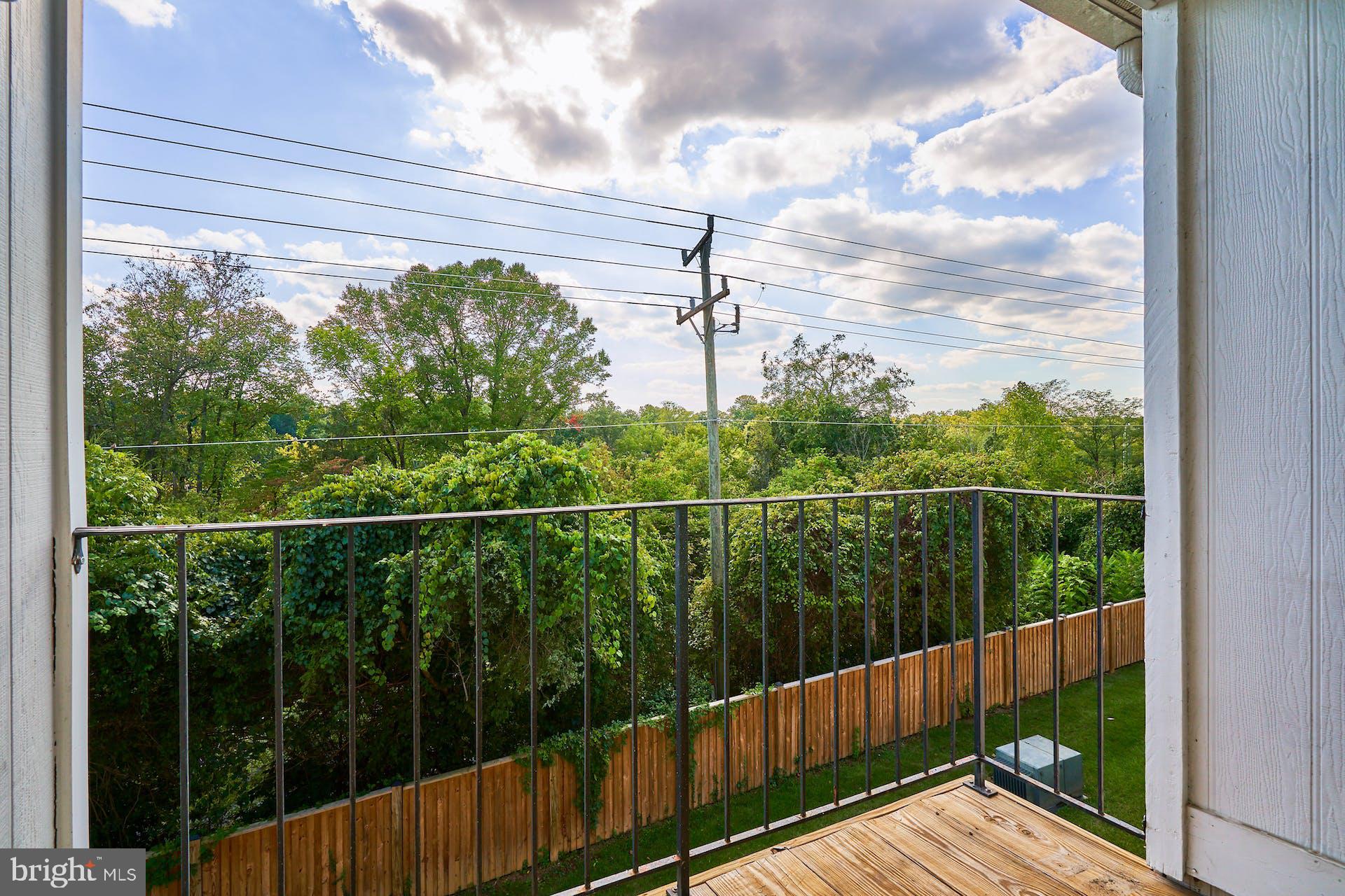 127 Fort Evans ROAD SE