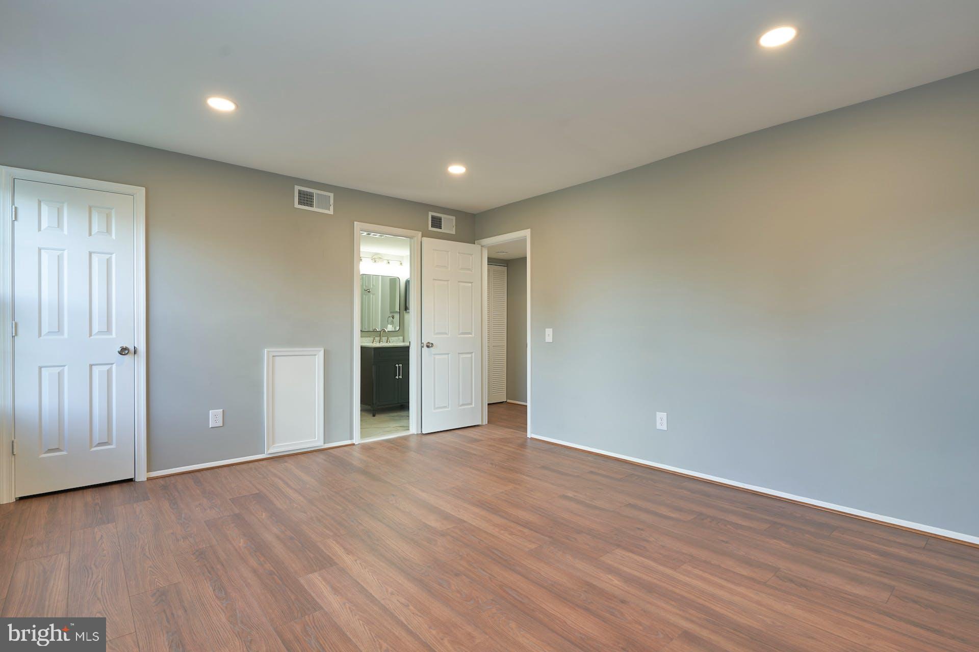127 Fort Evans ROAD SE