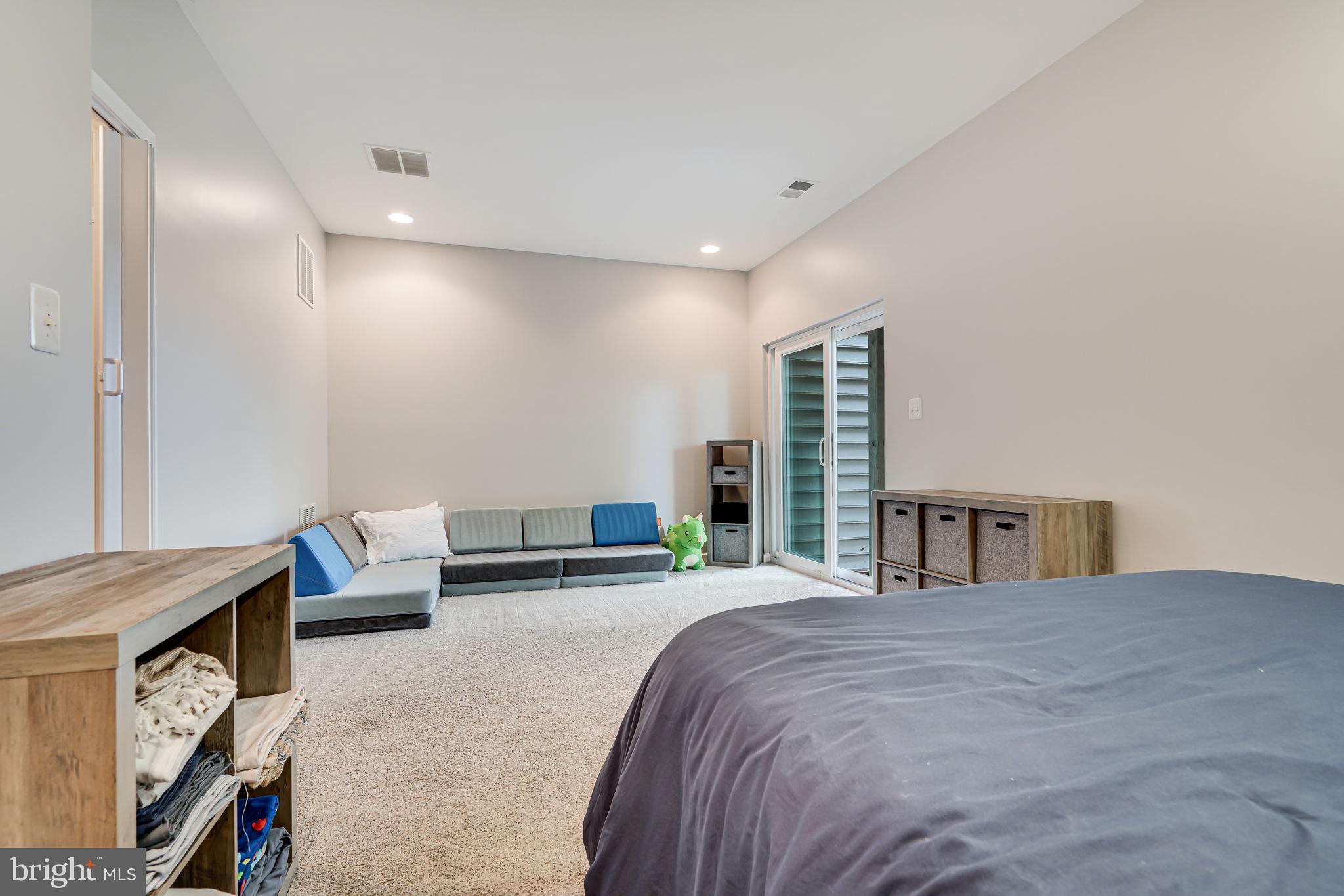25250 Bald Eagle TERRACE