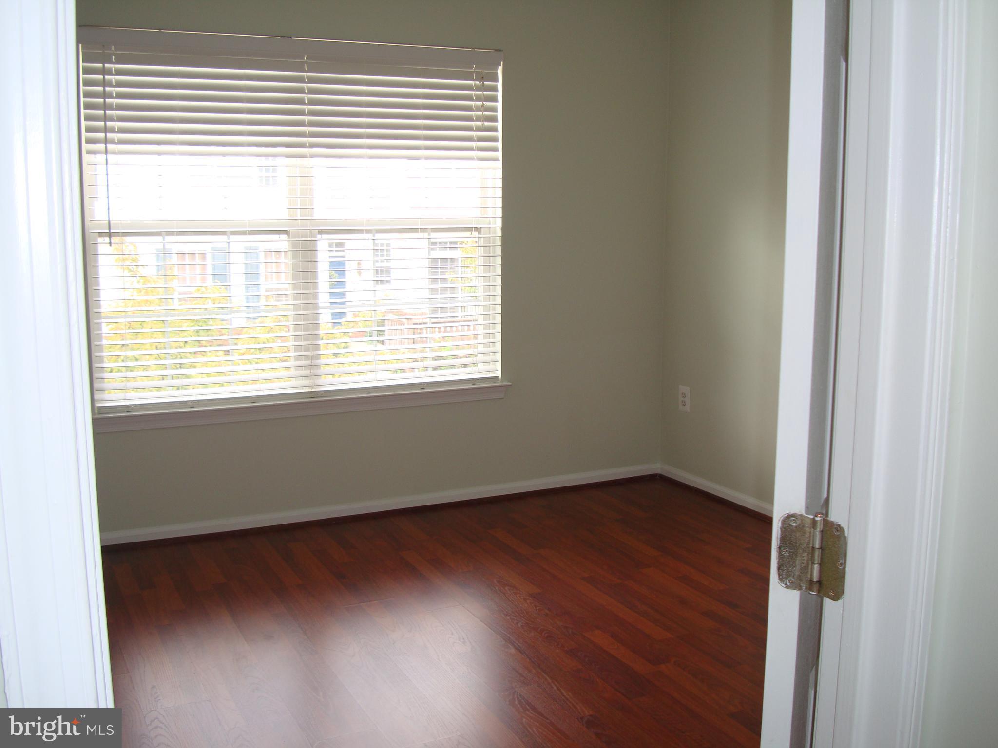 21028 Laporte TERRACE