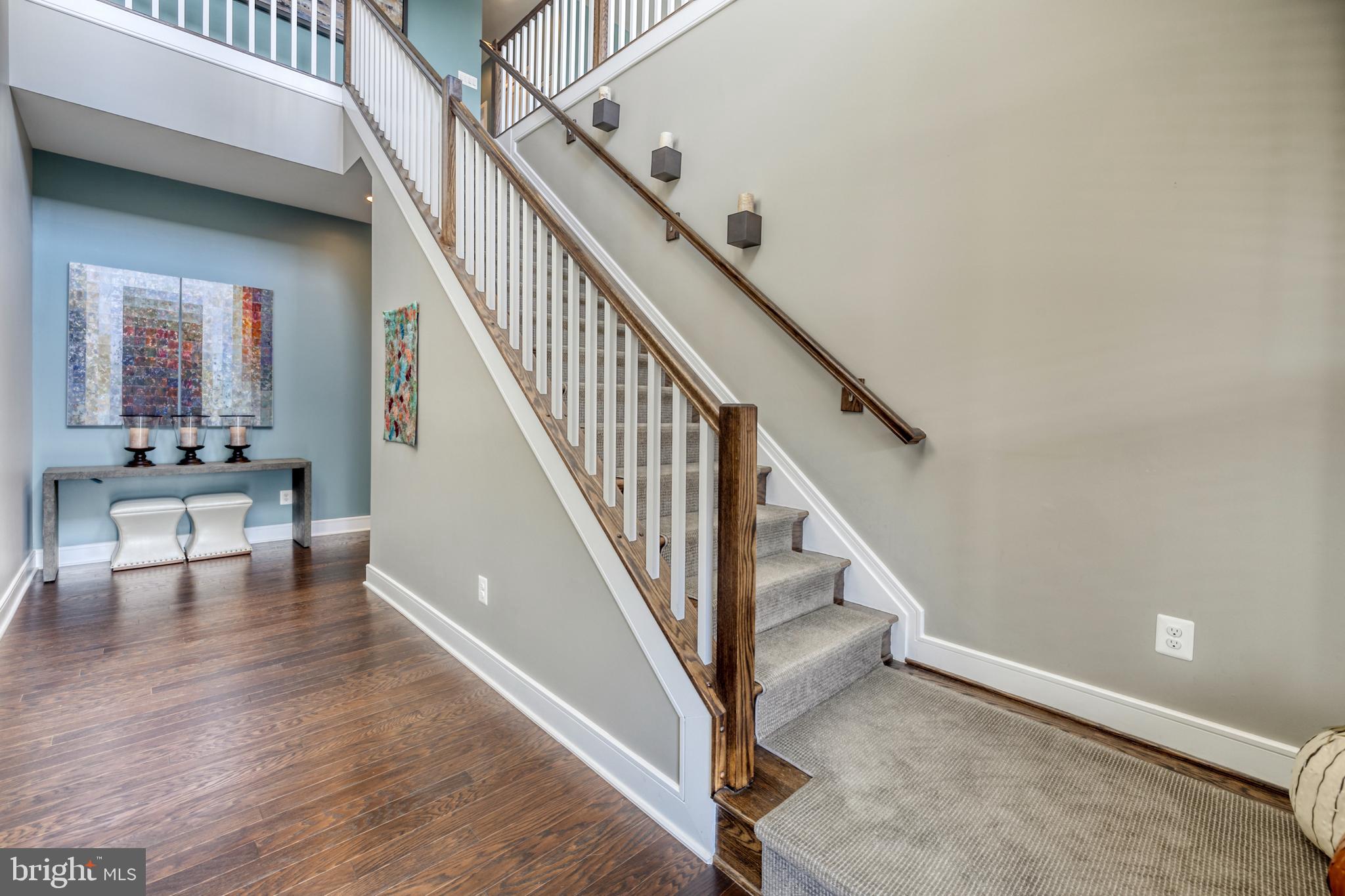 42858 Beaver Crossing SQUARE