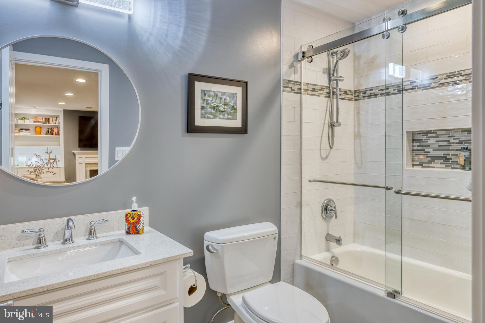 42858 Beaver Crossing SQUARE