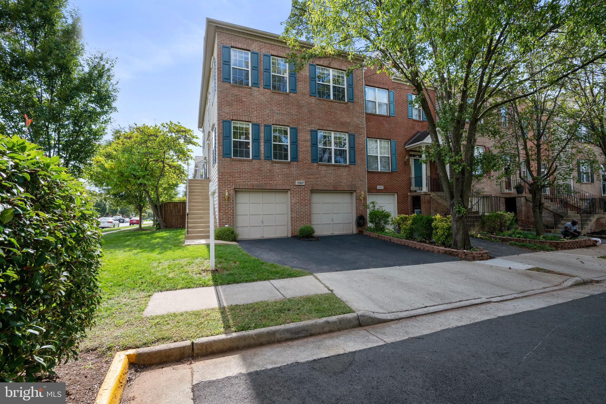 45827 Colonnade TERRACE