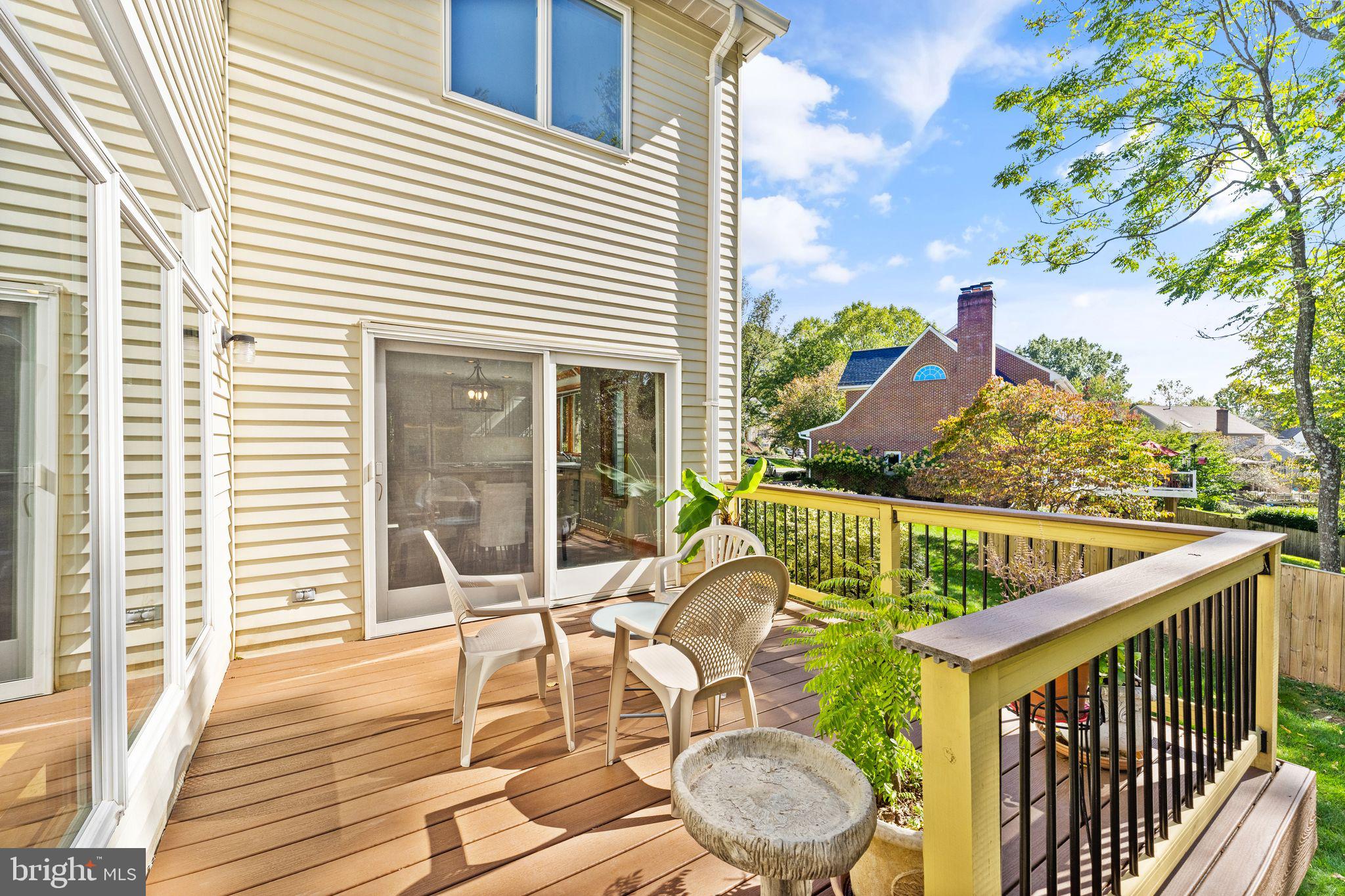 519 Fortress CIRCLE SE