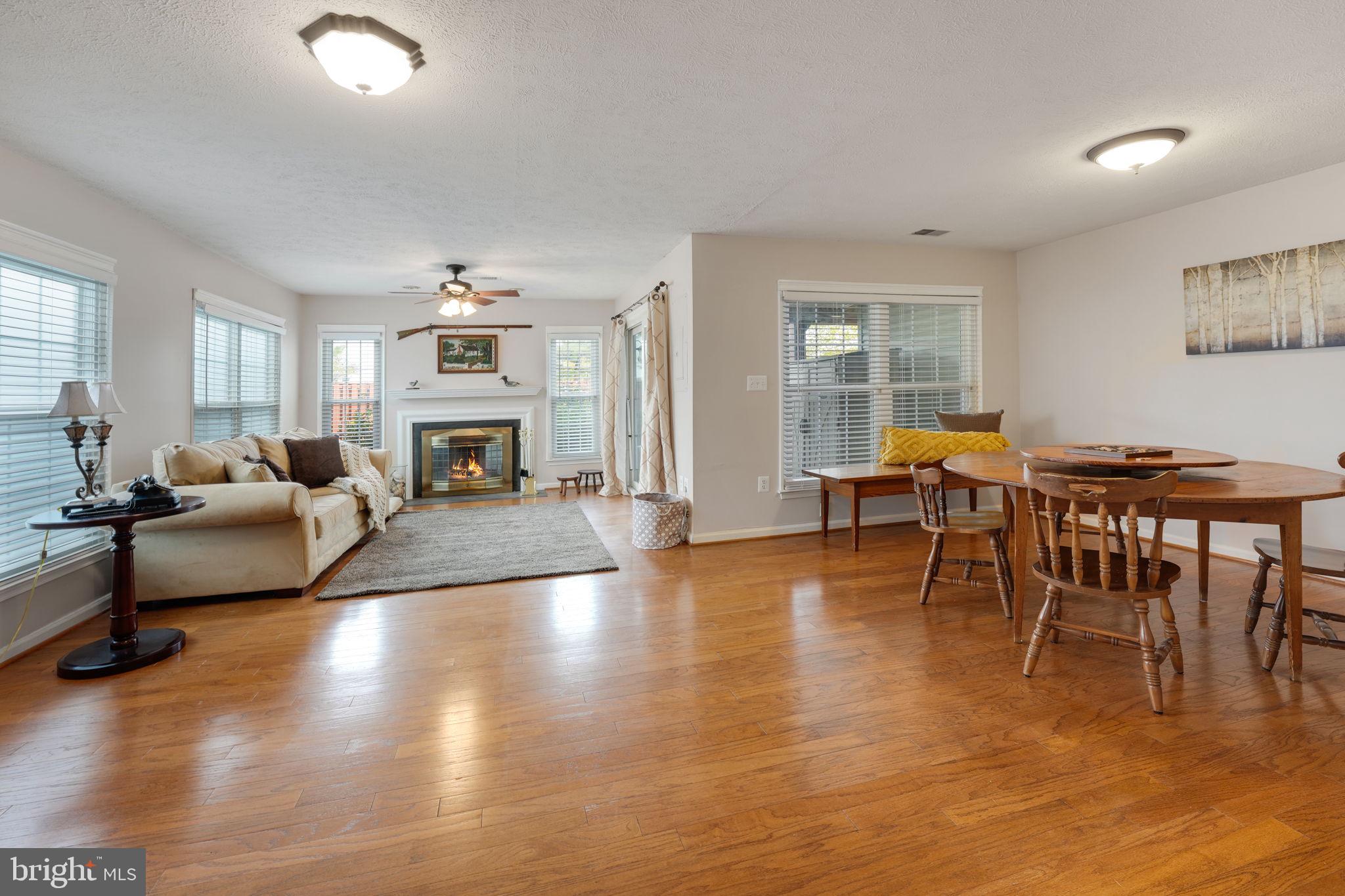 21207 Owls Nest SQUARE