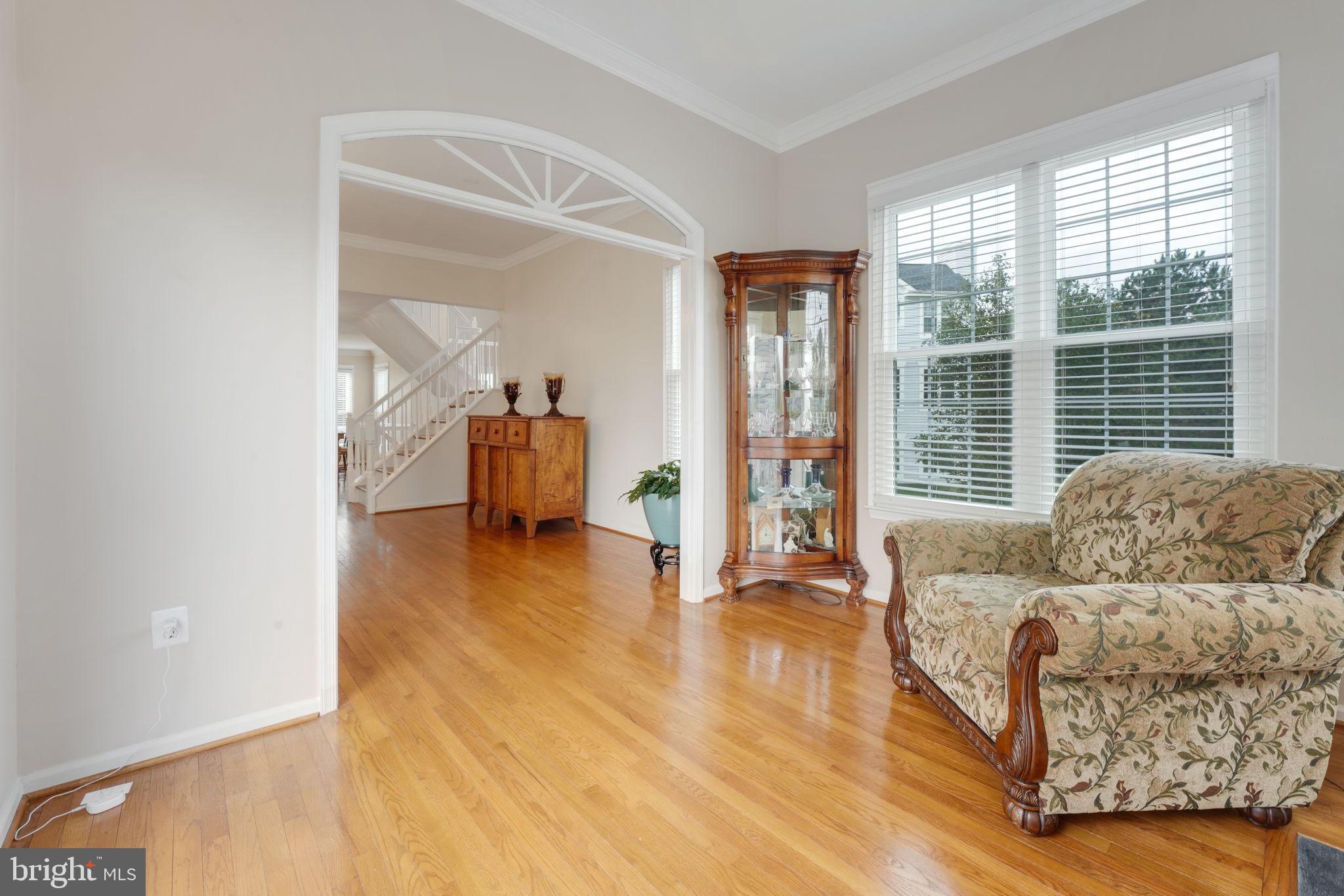 21207 Owls Nest SQUARE