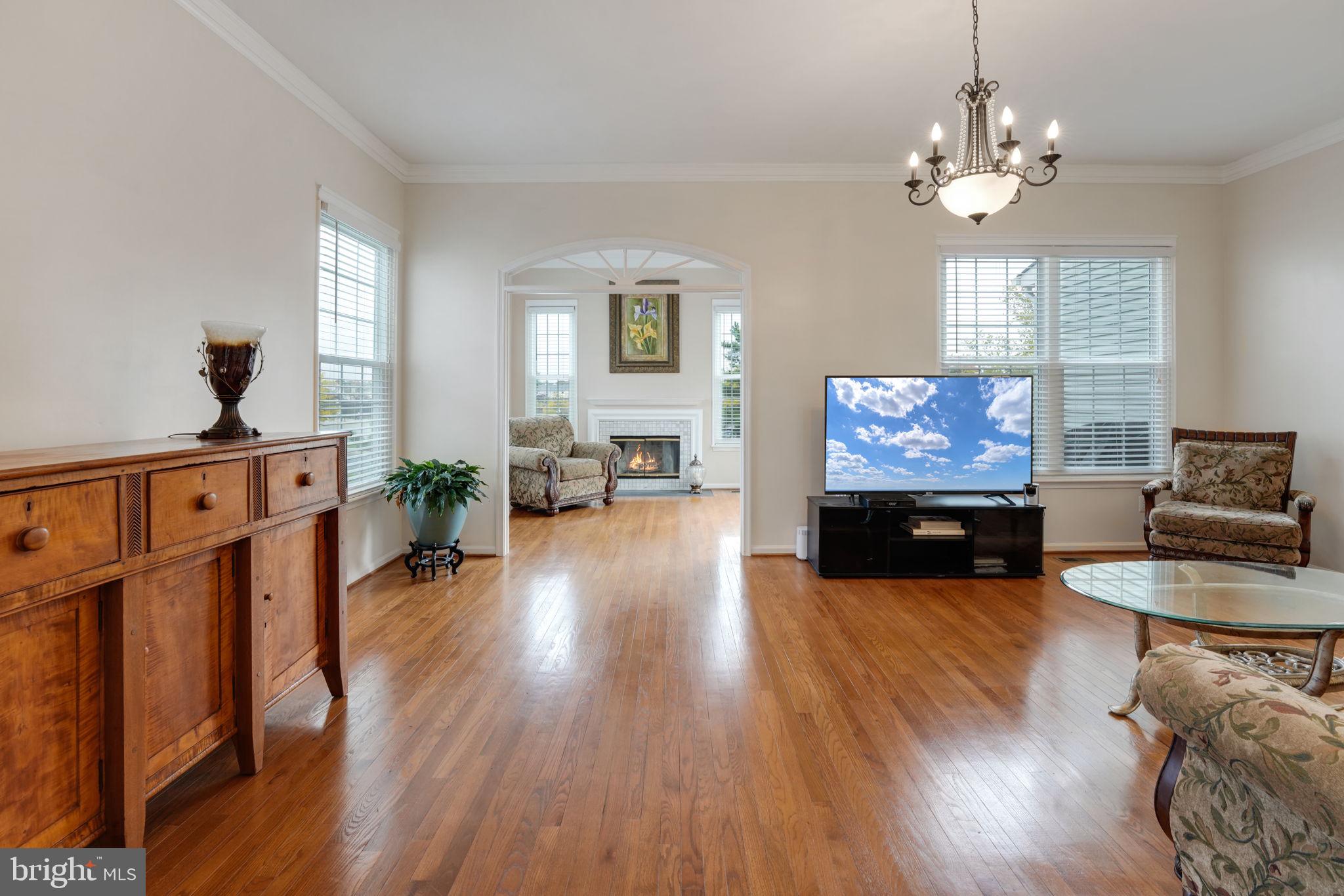 21207 Owls Nest SQUARE