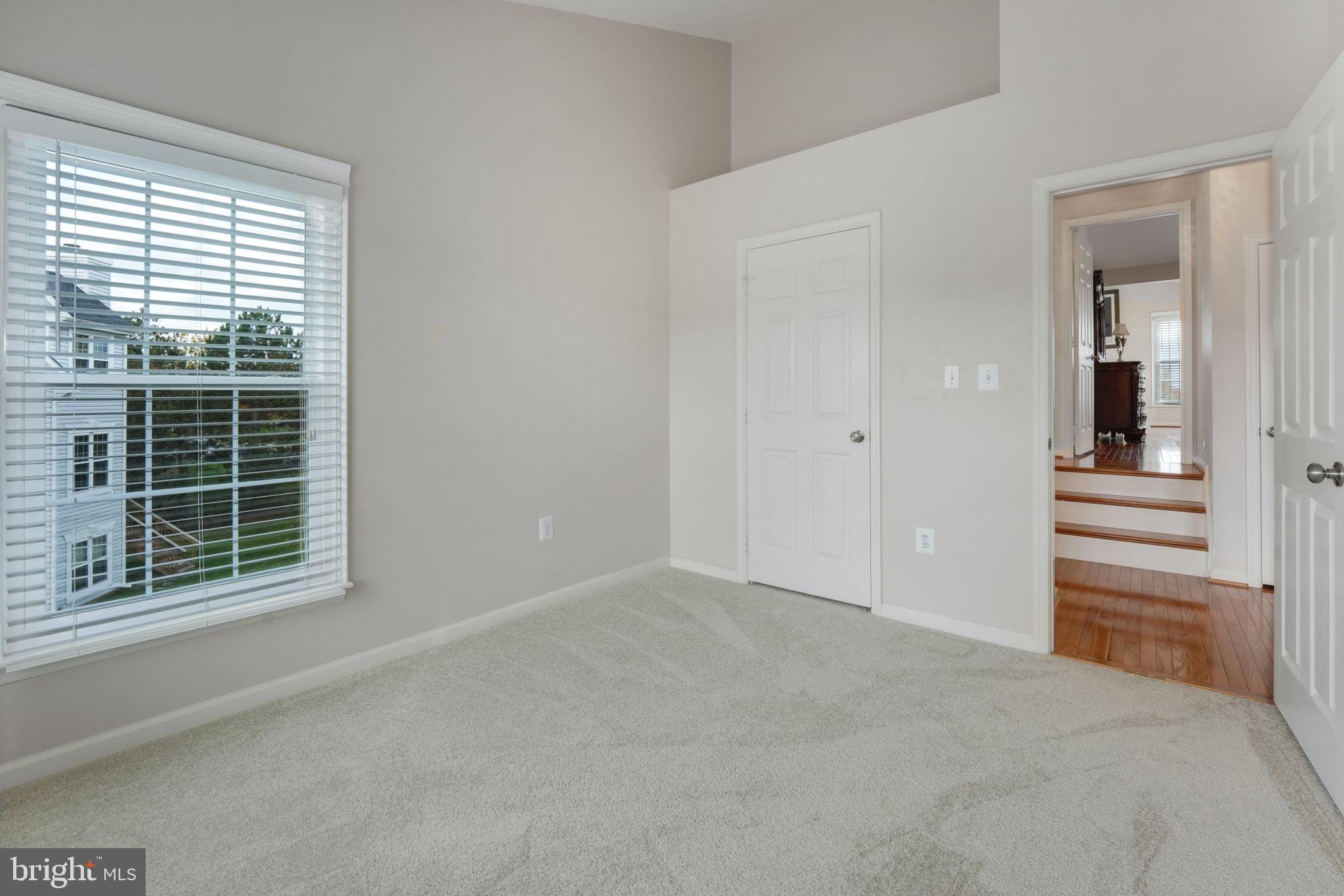 21207 Owls Nest SQUARE