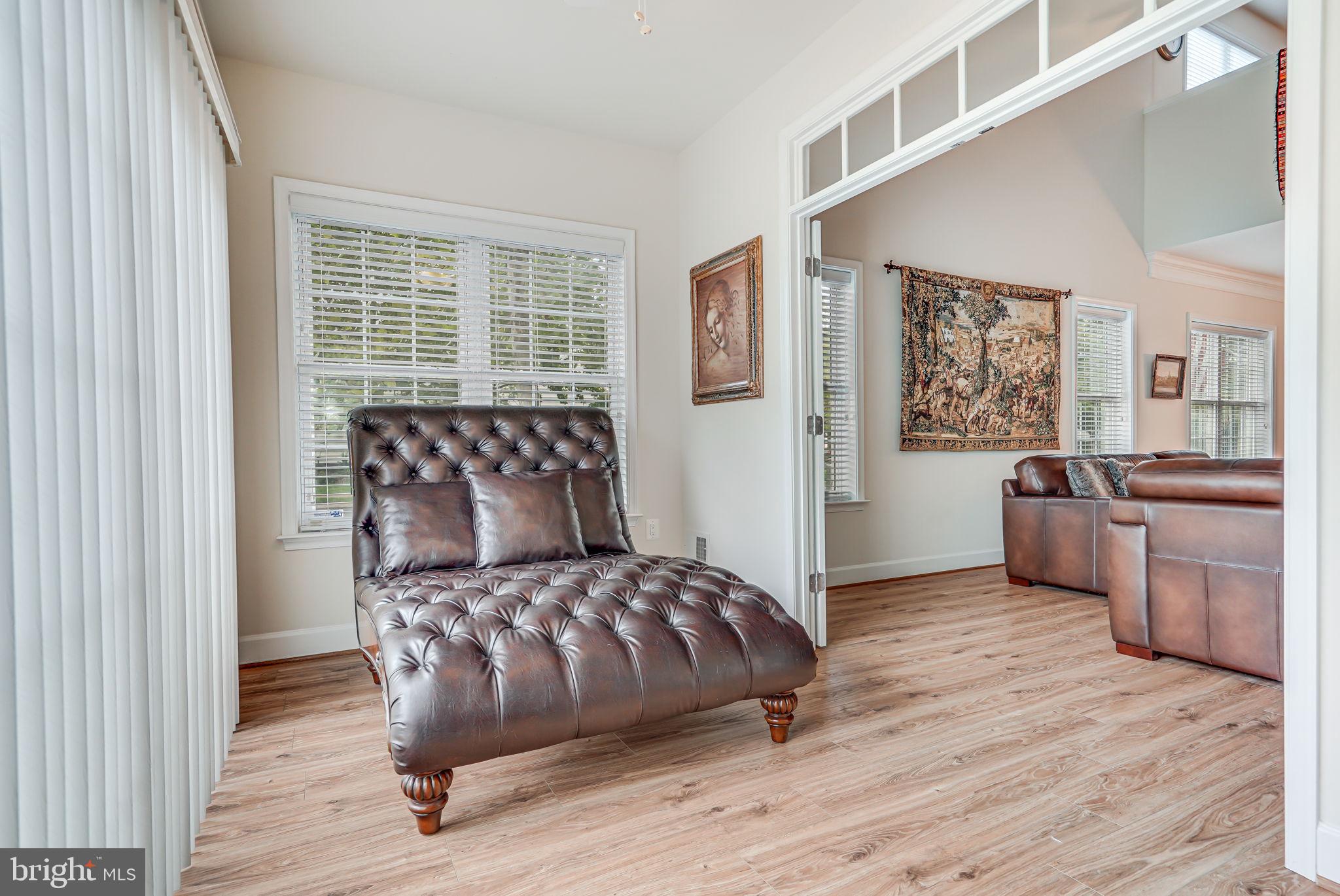 44401 Adare Manor SQUARE
