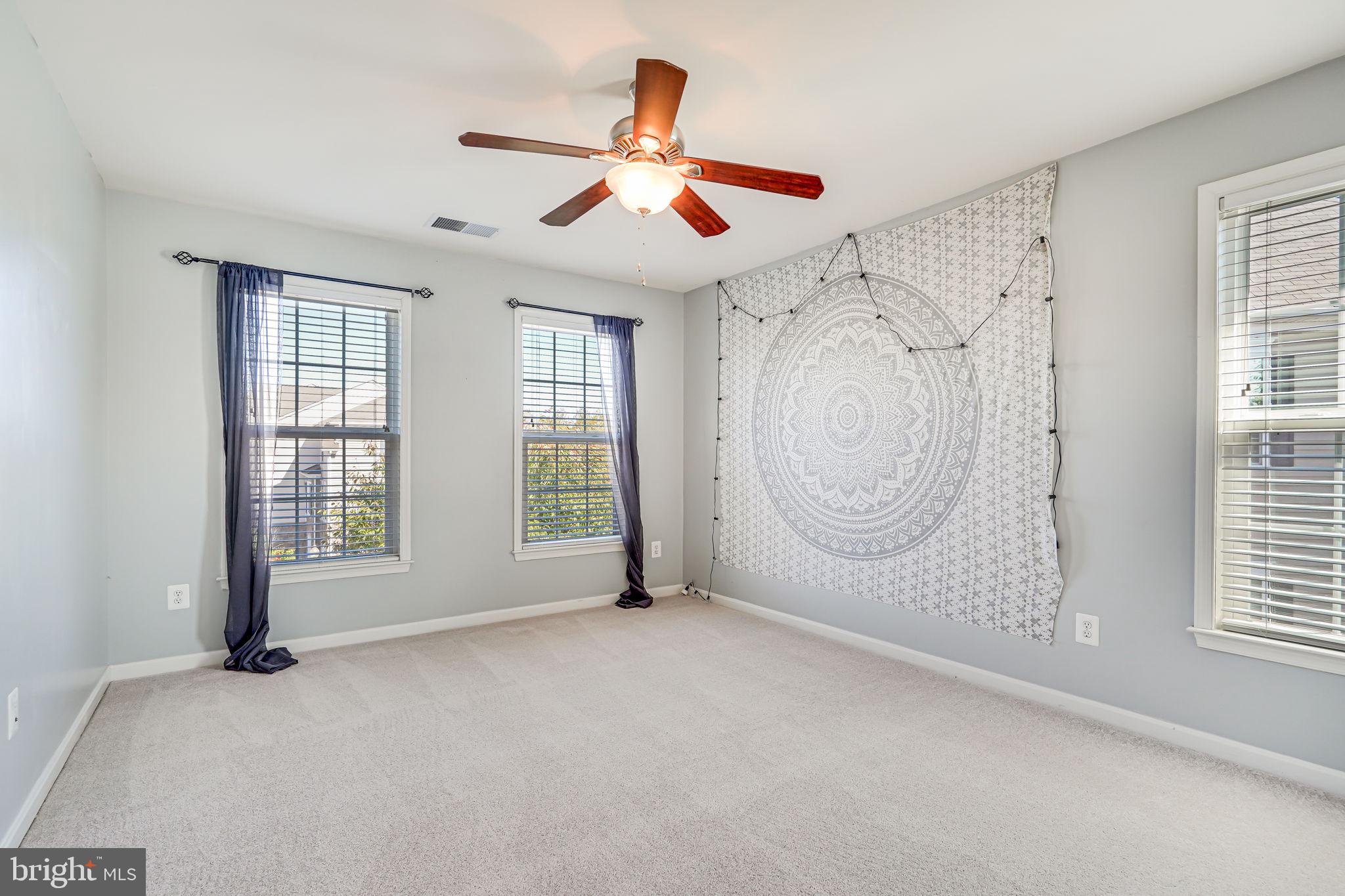 42377 Trellis SQUARE
