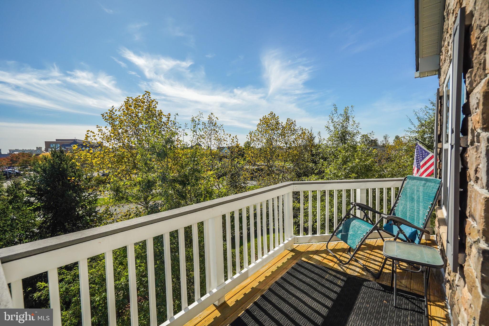 42377 Trellis SQUARE