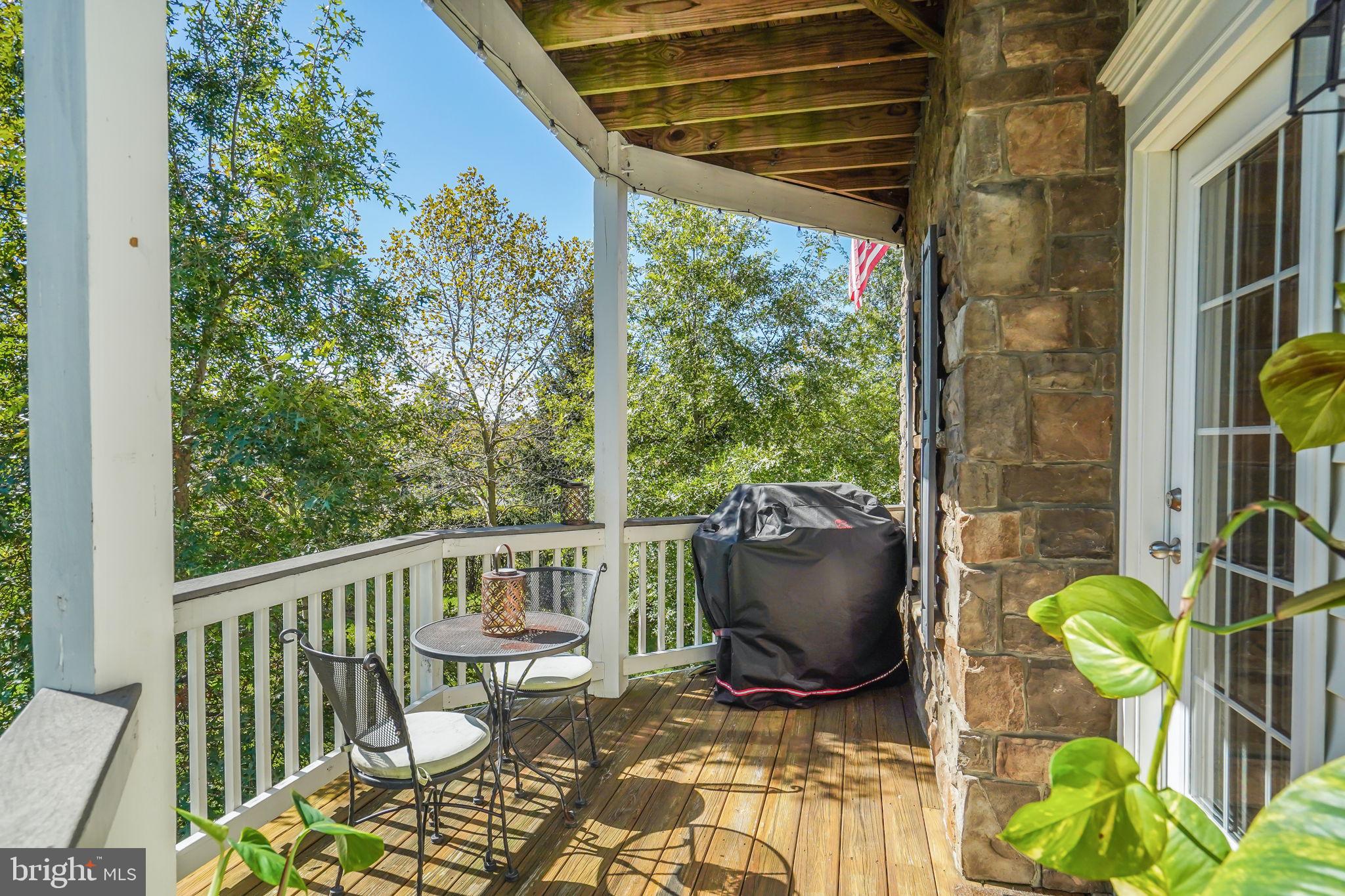 42377 Trellis SQUARE