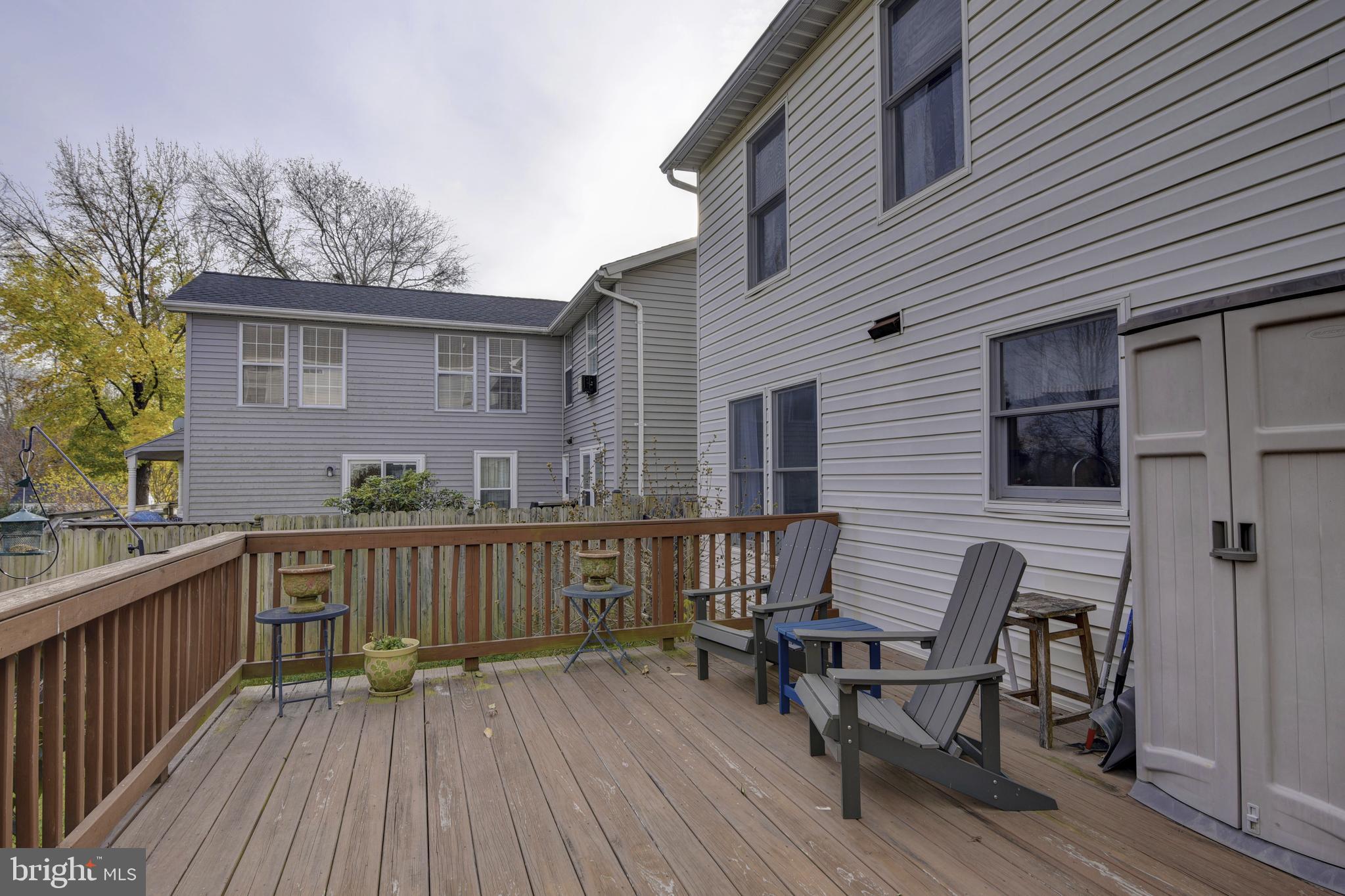206 Pershing AVENUE NW