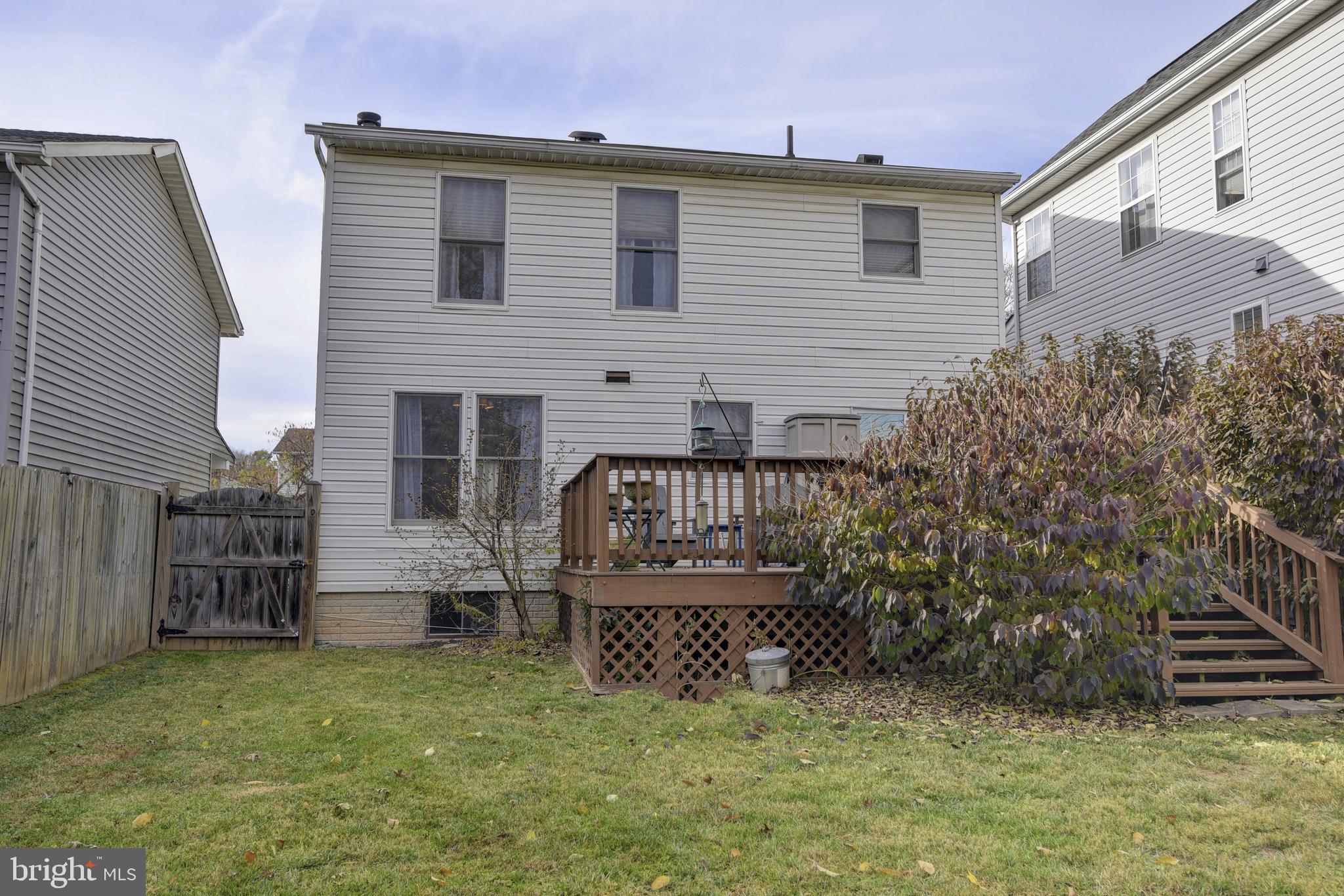 206 Pershing AVENUE NW
