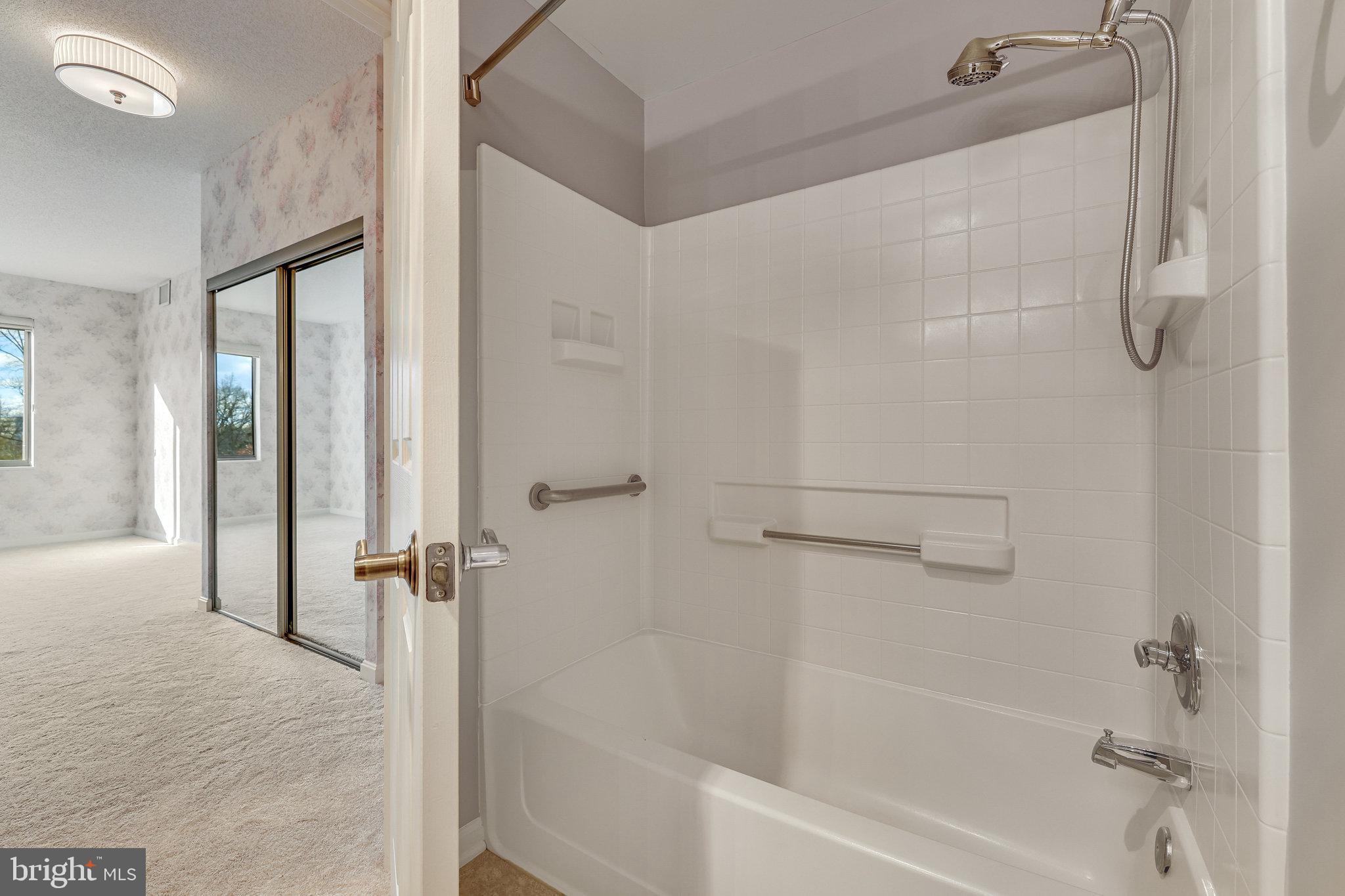 19375 Cypress Ridge TERRACE Unit: 302
